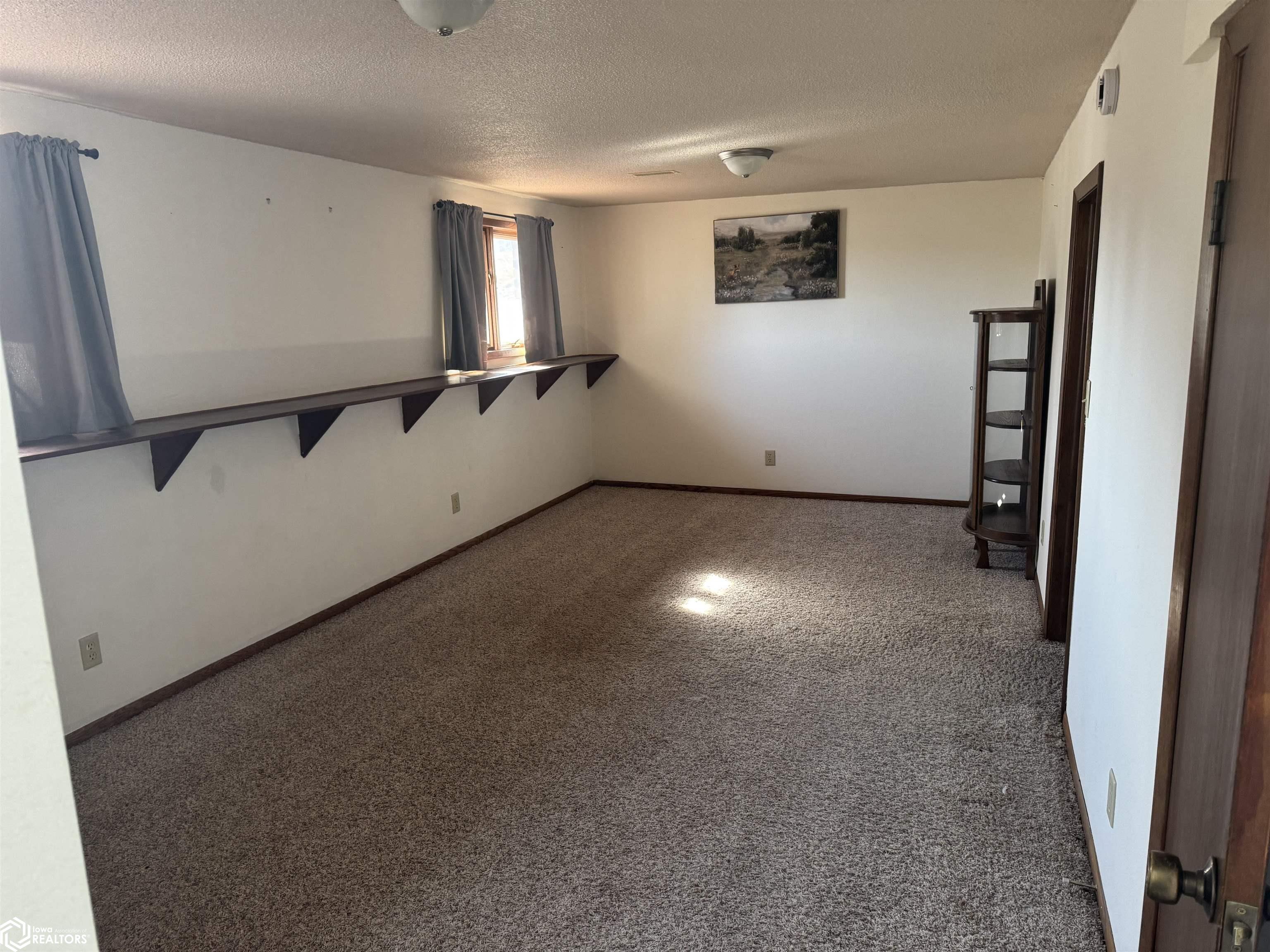 2825 Oak Meadow Drive, Ottumwa, Iowa image 20