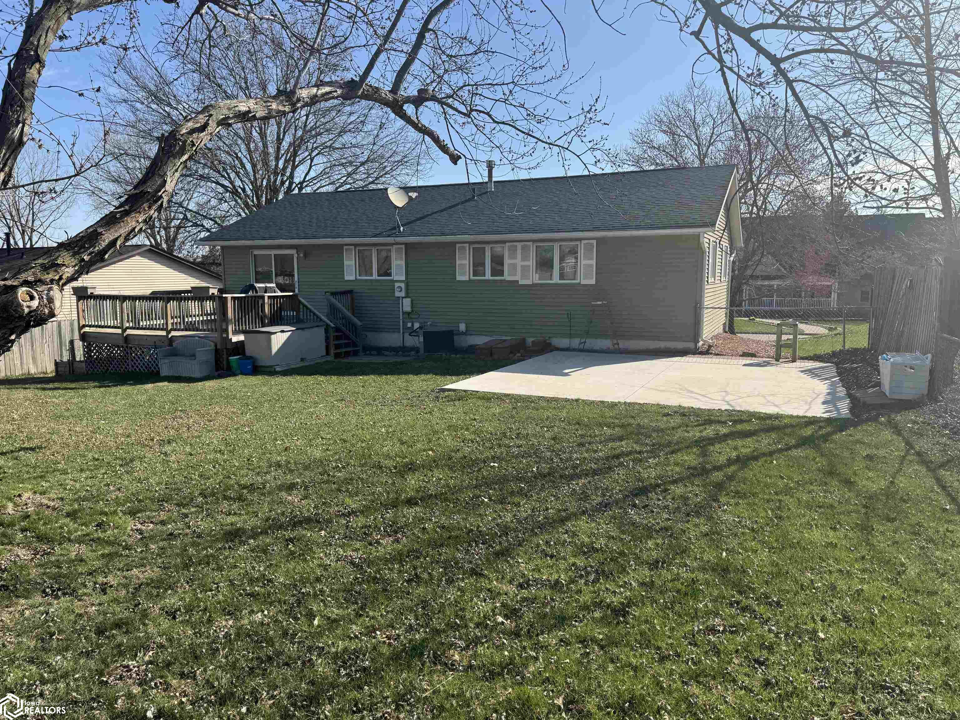 2825 Oak Meadow Drive, Ottumwa, Iowa image 5