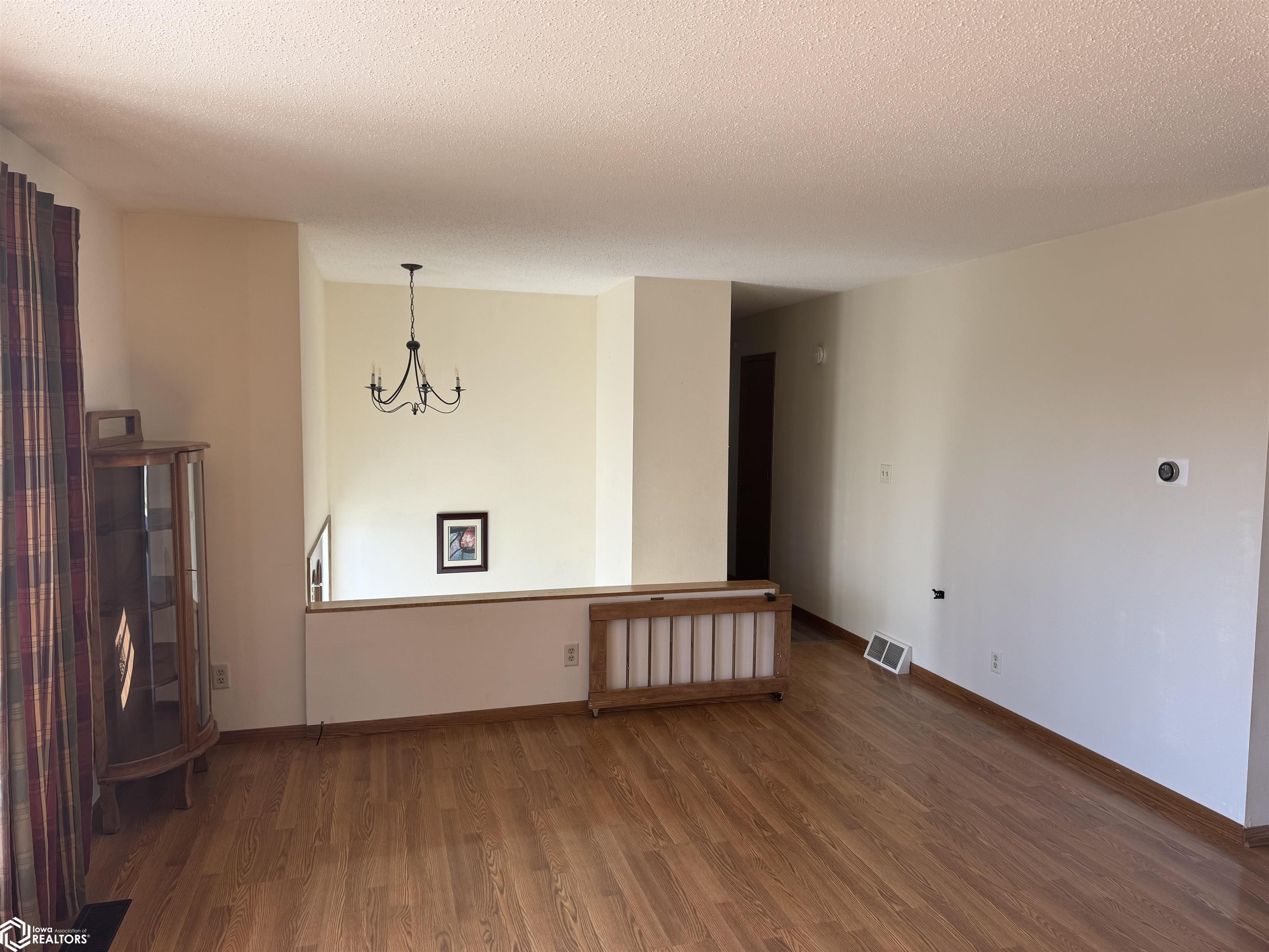 2825 Oak Meadow Drive, Ottumwa, Iowa image 7