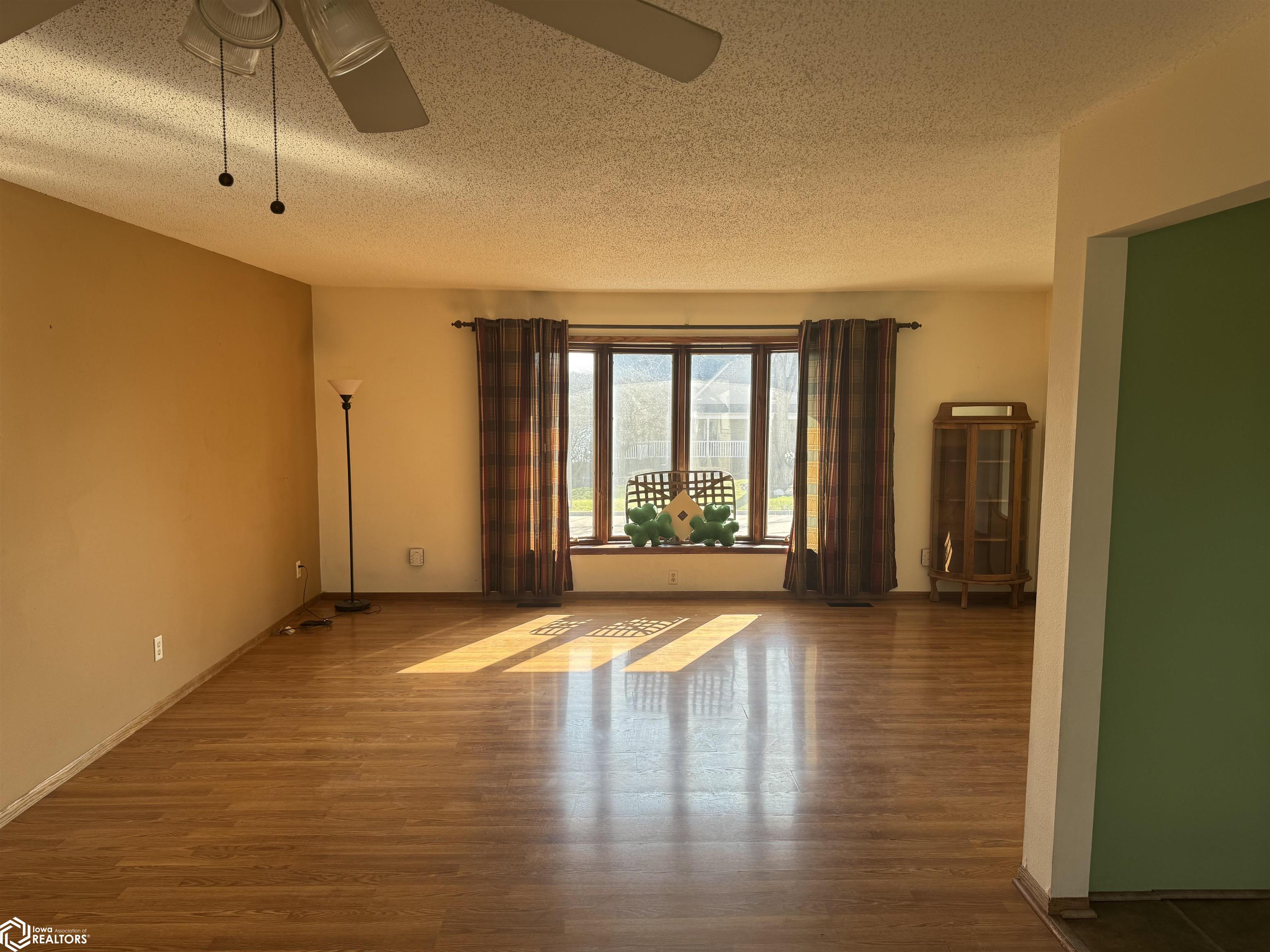 2825 Oak Meadow Drive, Ottumwa, Iowa image 8