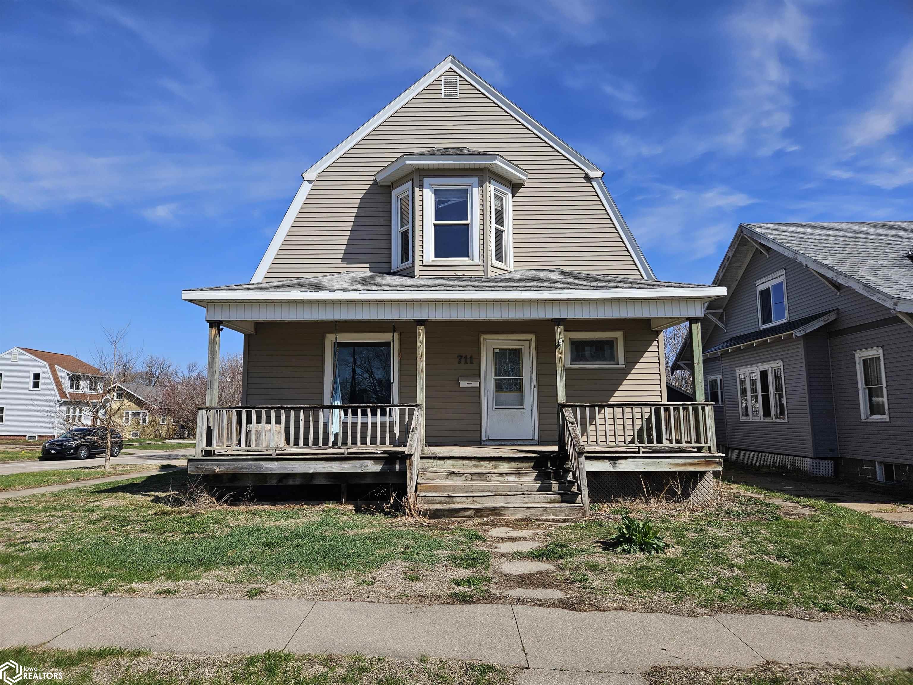 711 W Boone Street, Marshalltown, Iowa image 1