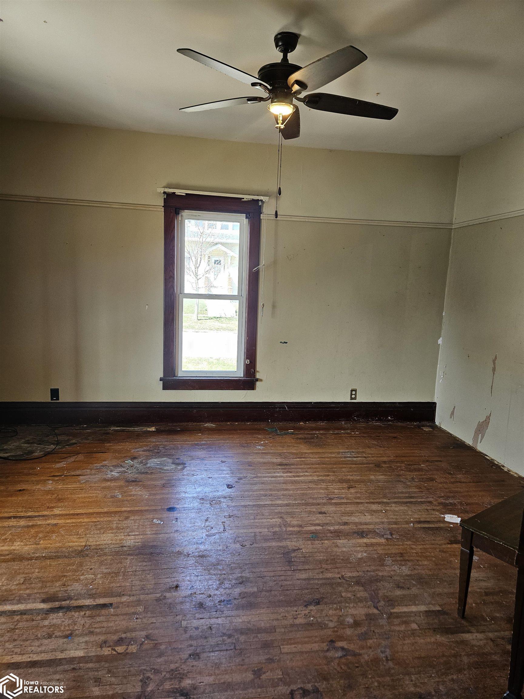 711 W Boone Street, Marshalltown, Iowa image 3