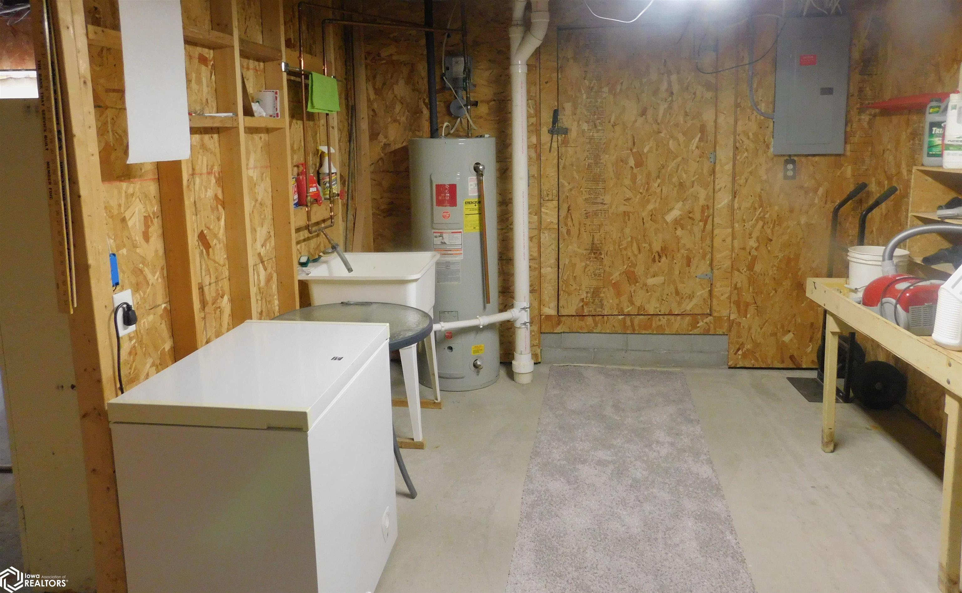 602 Valley Drive, Denison, Iowa image 20