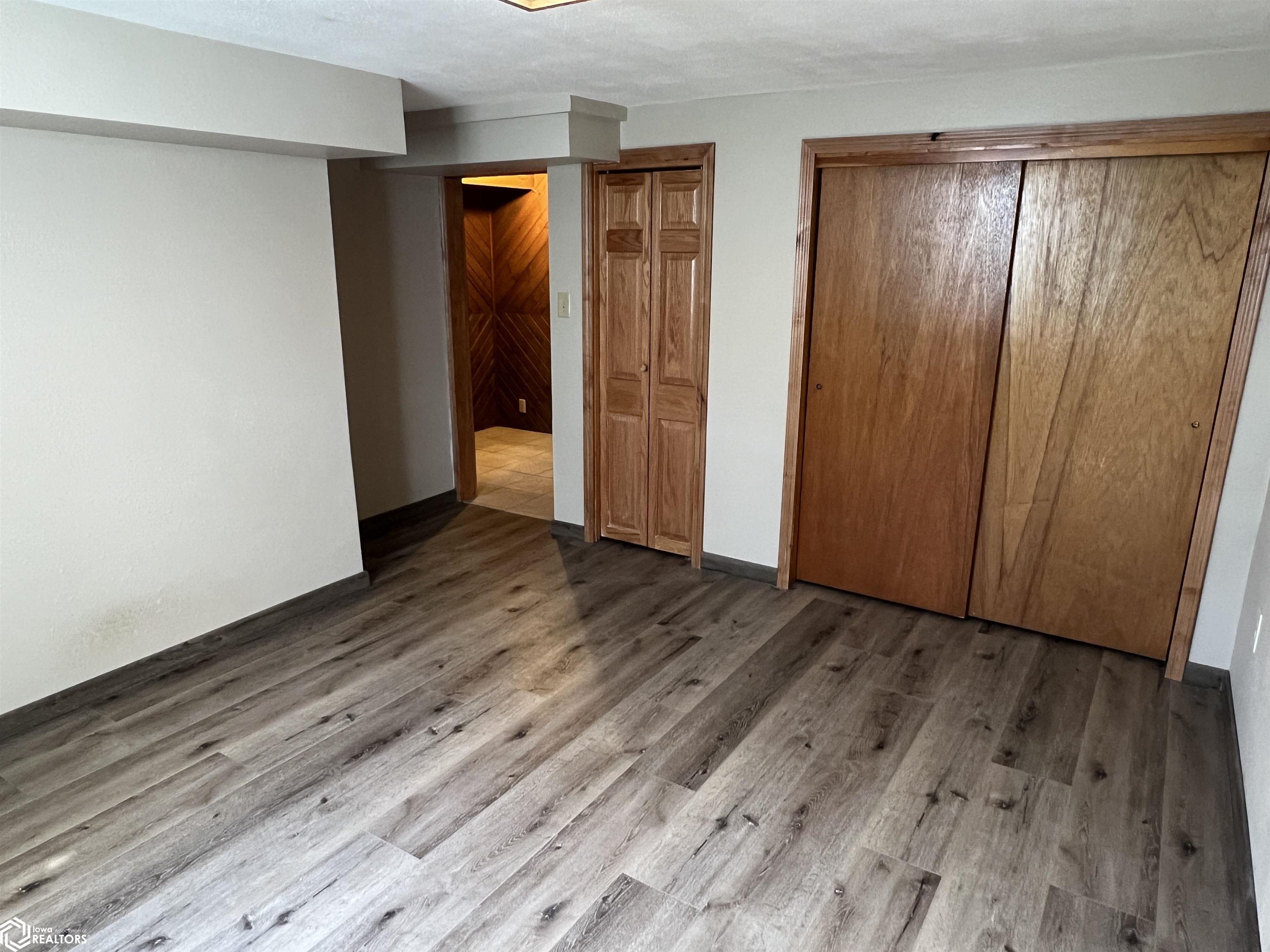 704 W Fillmore Avenue, Fairfield, Iowa image 27