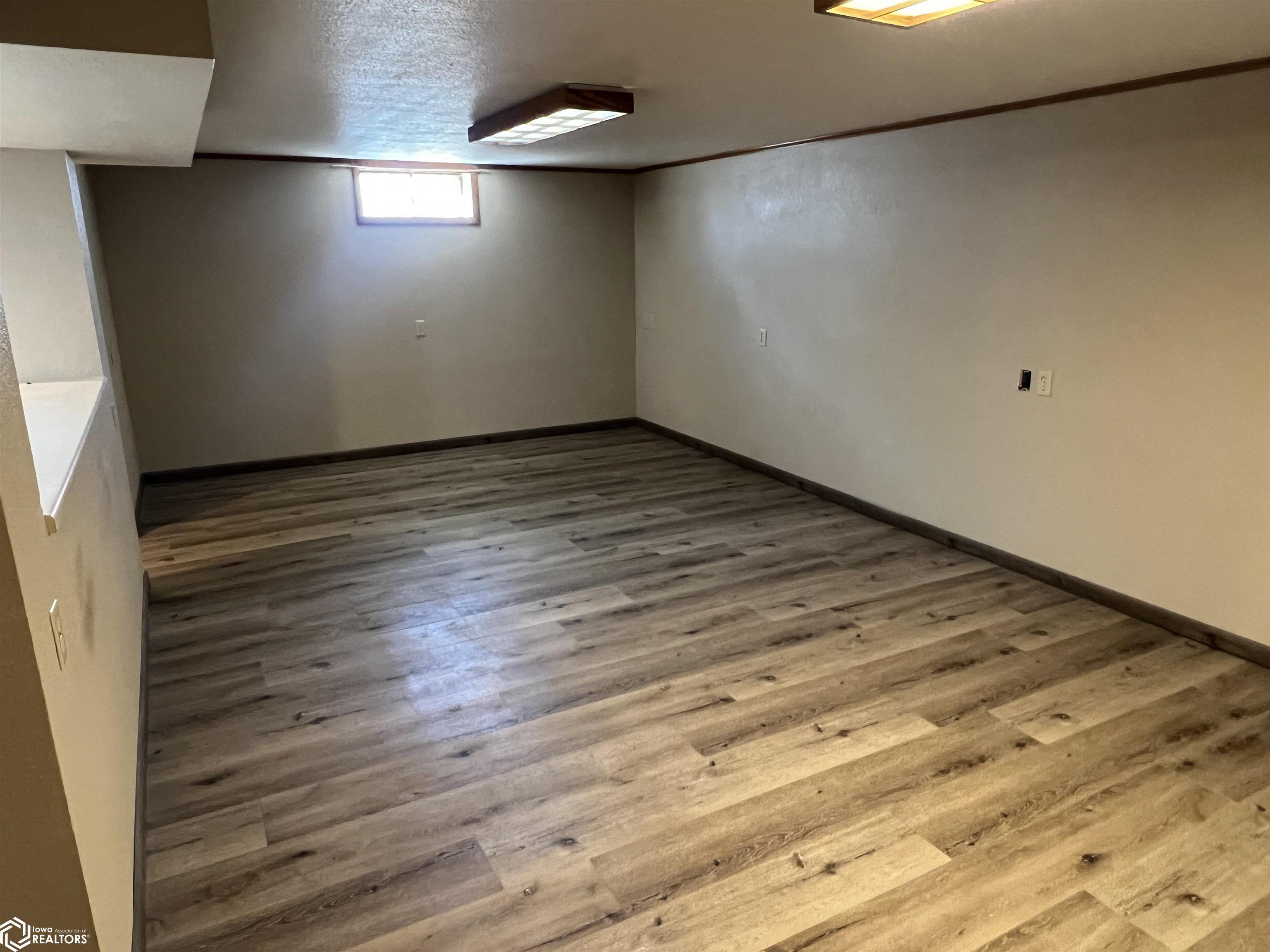 704 W Fillmore Avenue, Fairfield, Iowa image 29