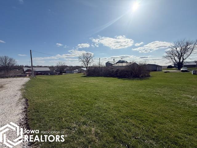 215 Linden Court, Brooklyn, Iowa image 5