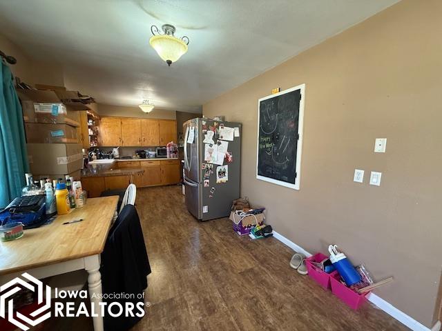 215 Linden Court, Brooklyn, Iowa image 9