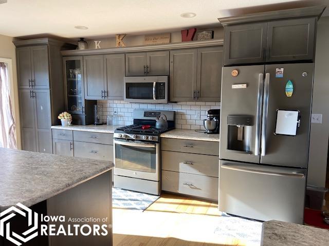 1509 Rylea Drive, Clear Lake, Iowa image 3