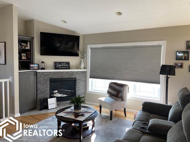 1509 Rylea Drive, Clear Lake, Iowa image 6