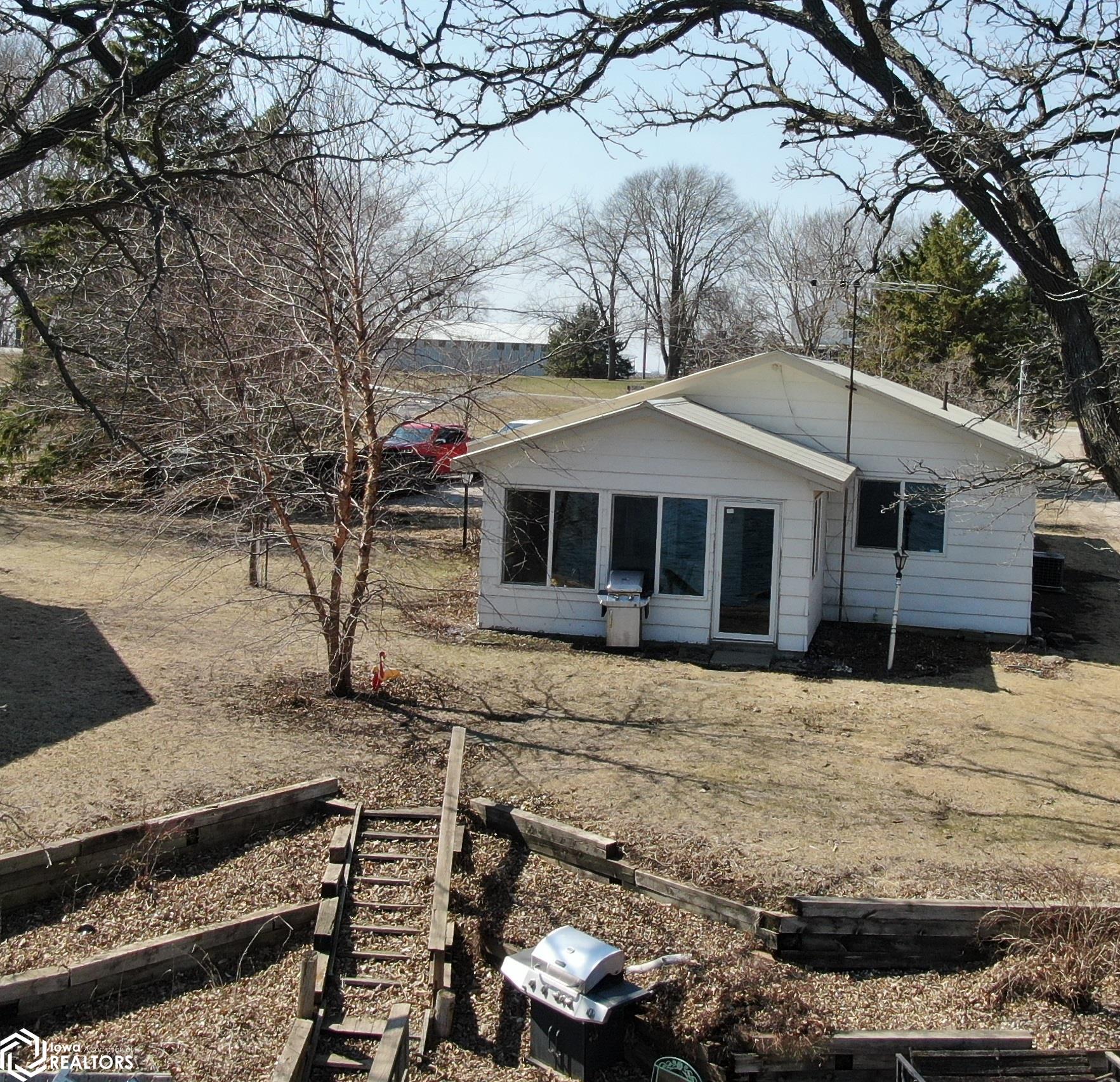 1884 Obrien Avenue, Clarion, Iowa image 2