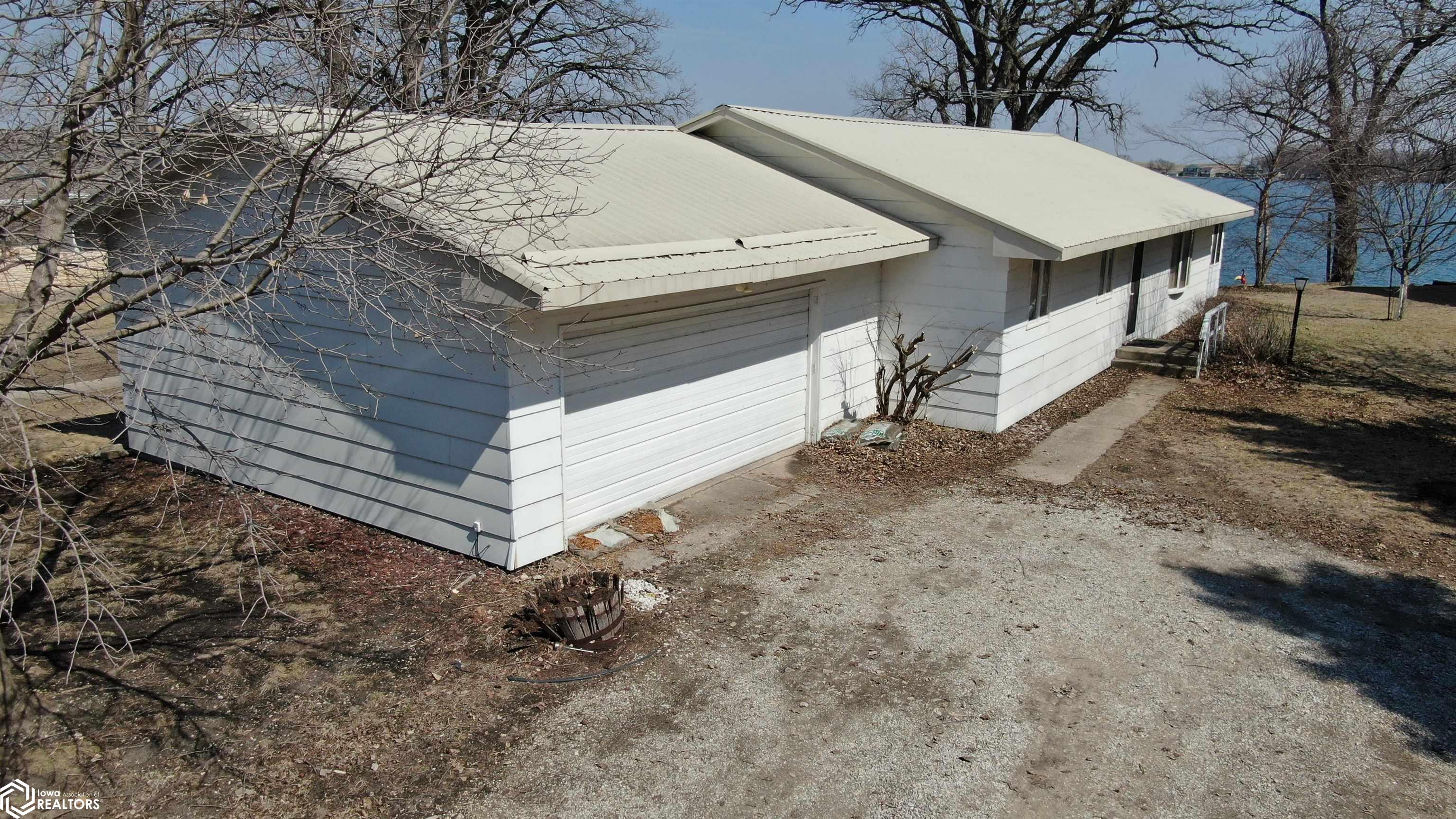 1884 Obrien Avenue, Clarion, Iowa image 11