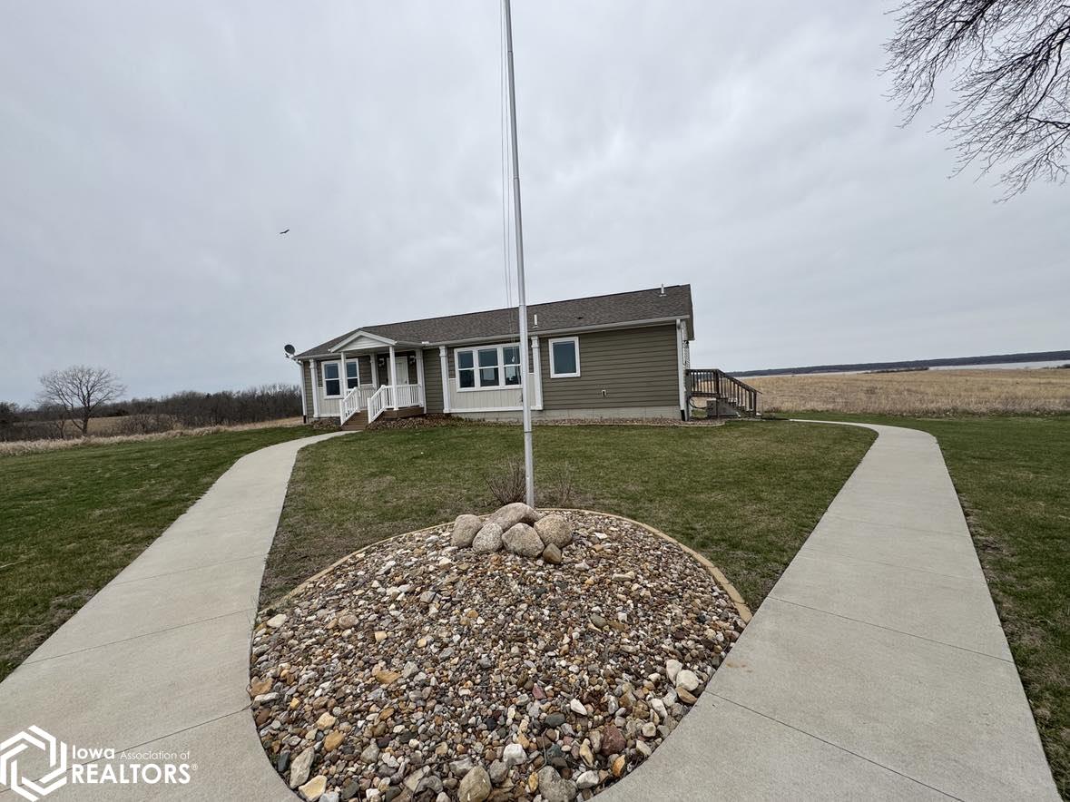 15494 435th, Mystic, Iowa image 9