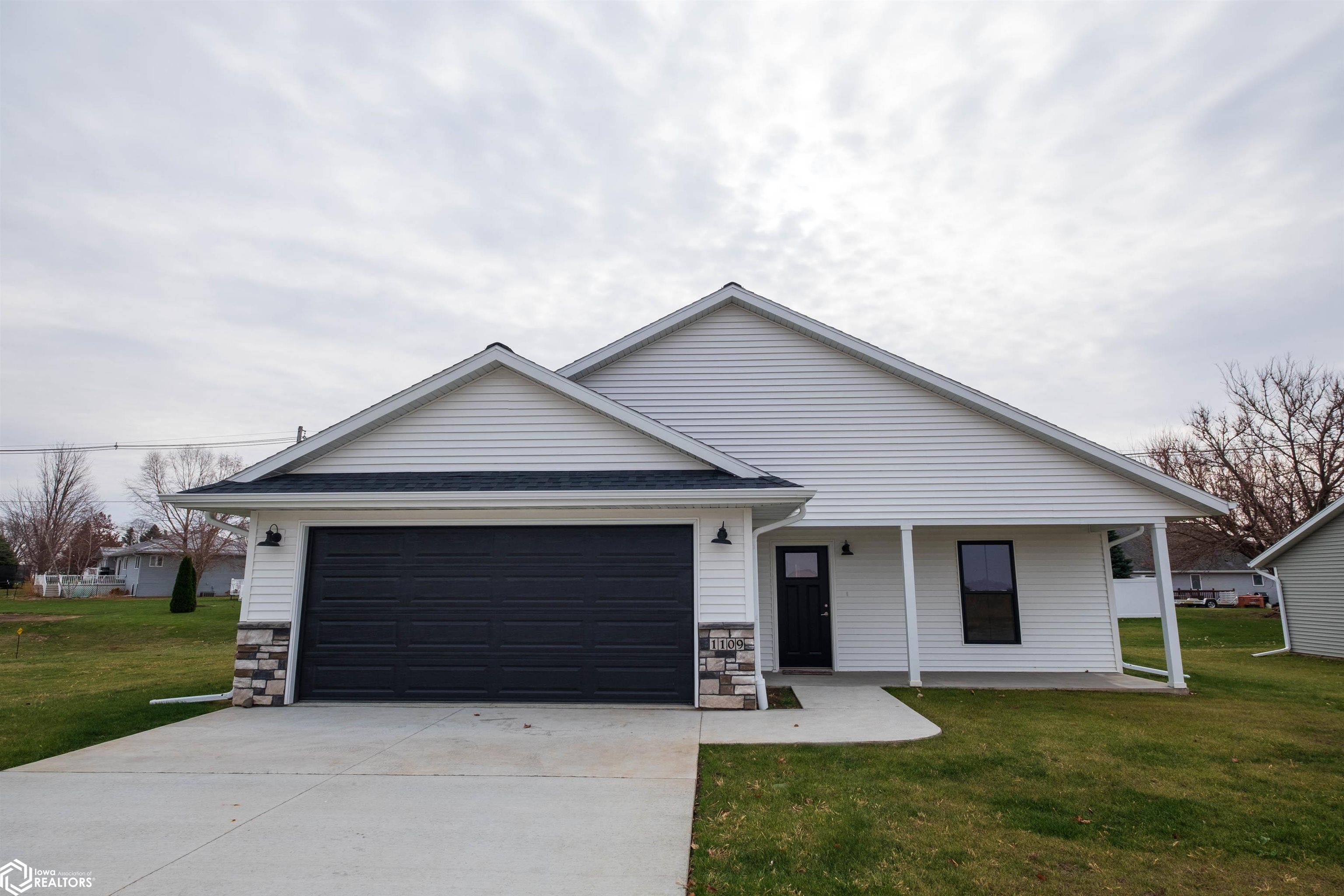 1109 E Southridge Road, Marshalltown, Iowa image 1