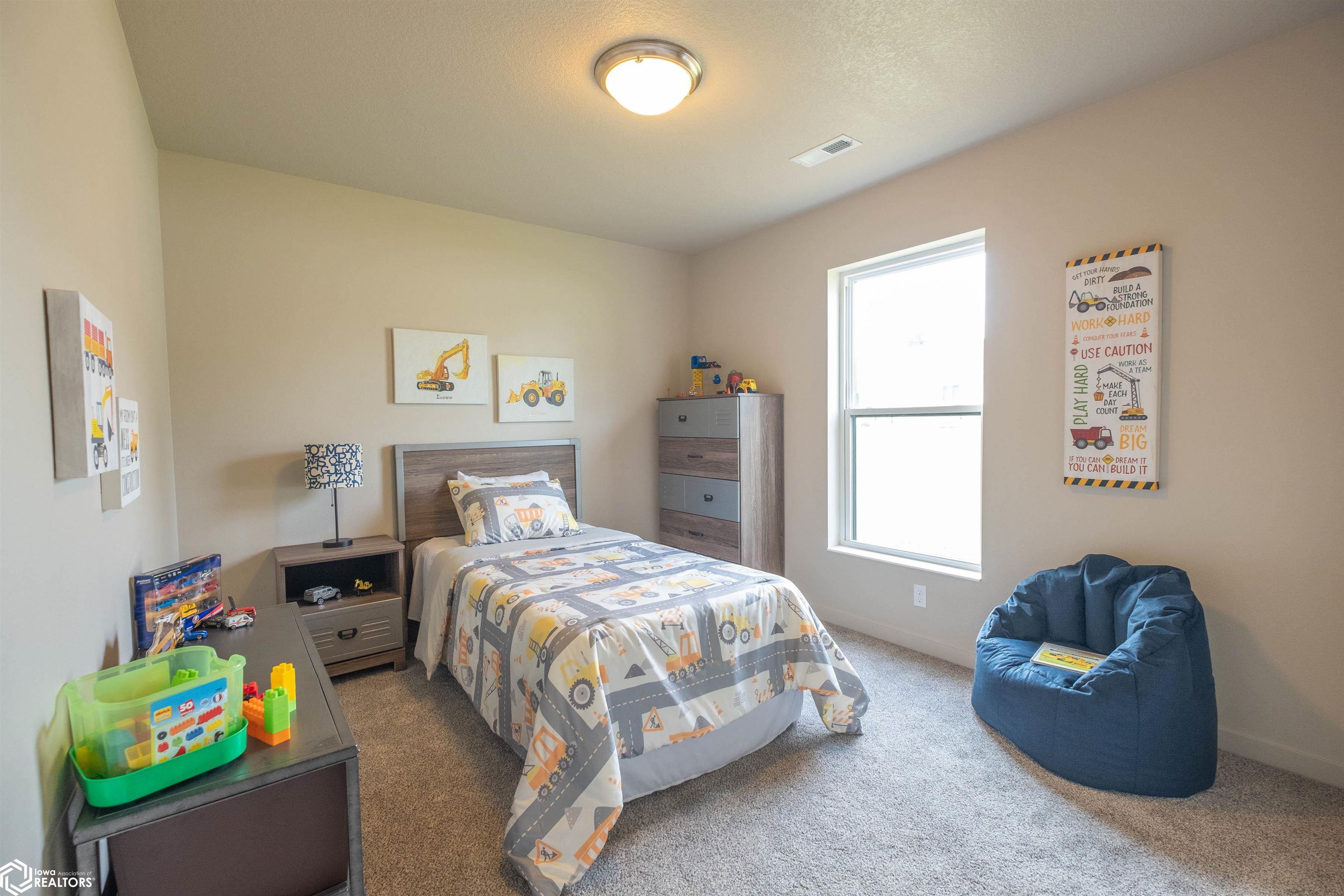 1109 E Southridge Road, Marshalltown, Iowa image 12