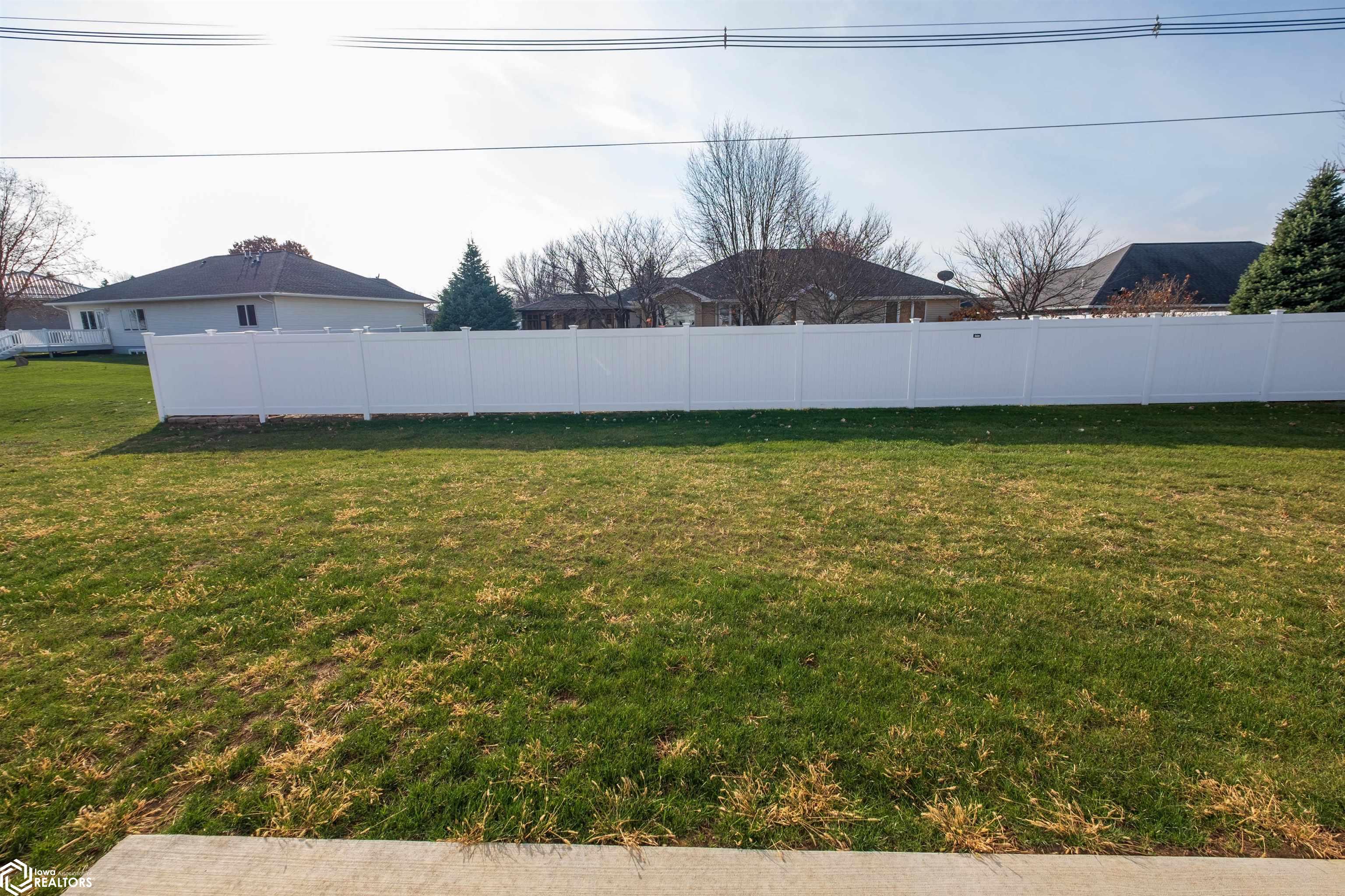 1109 E Southridge Road, Marshalltown, Iowa image 18