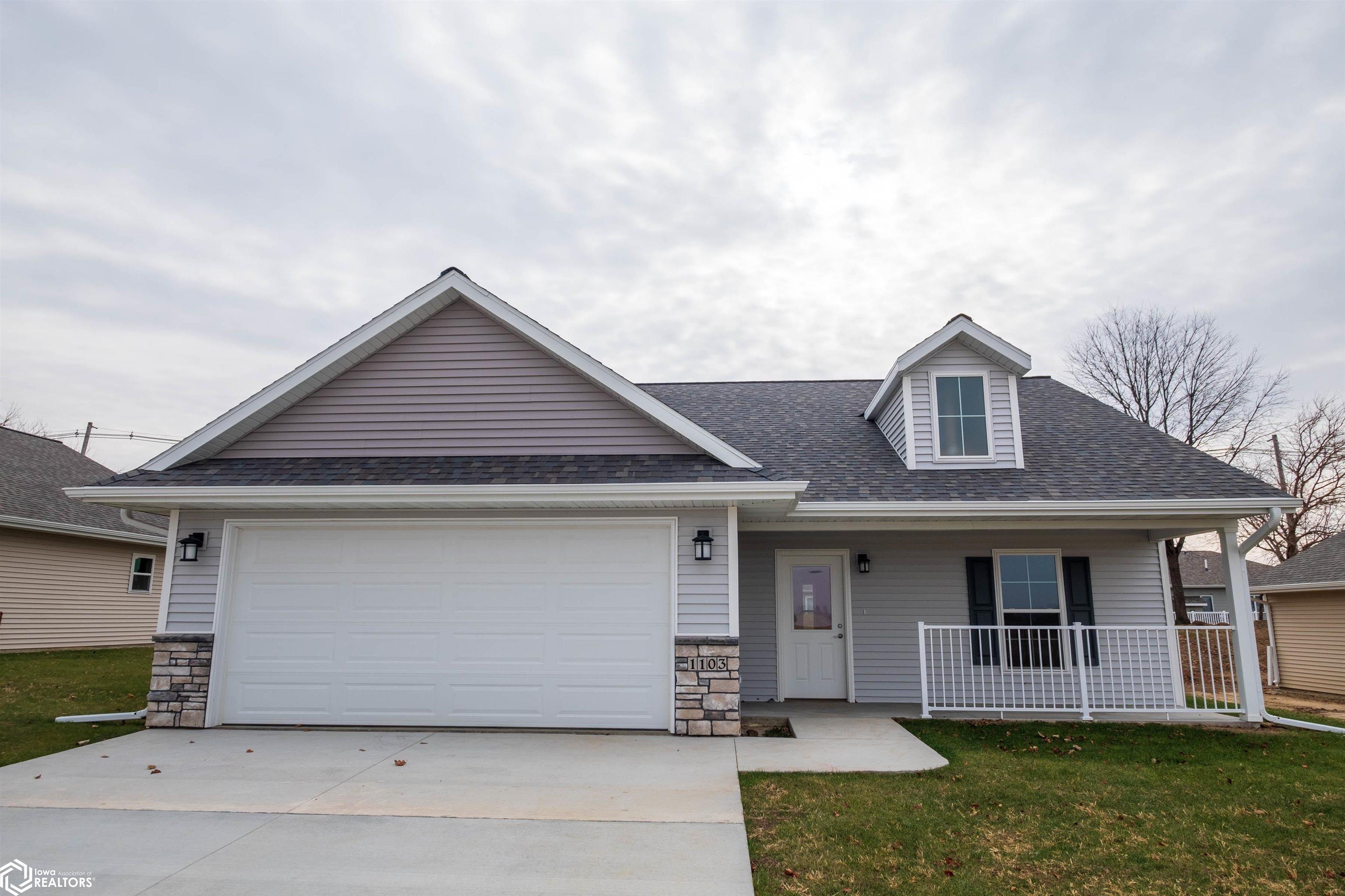 1103 E Southridge Road, Marshalltown, Iowa image 1