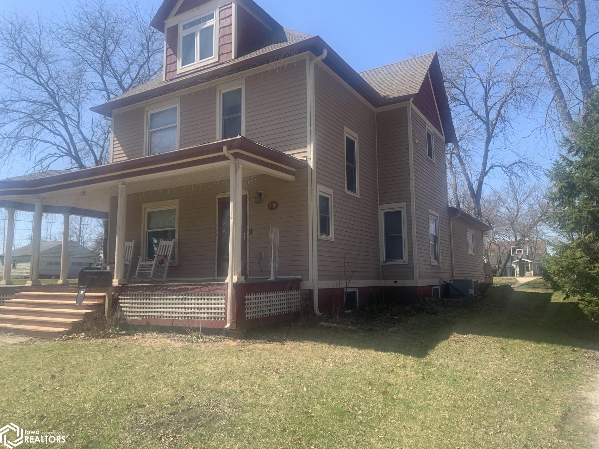 800 NW Church, Leon, Iowa image 3