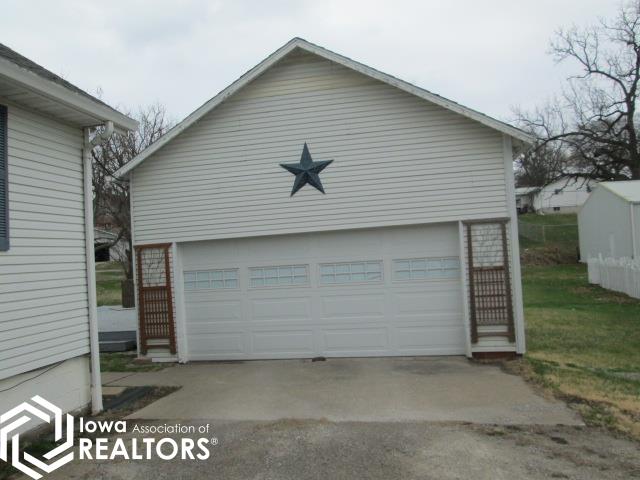 1416 Court Avenue, Chariton, Iowa image 2