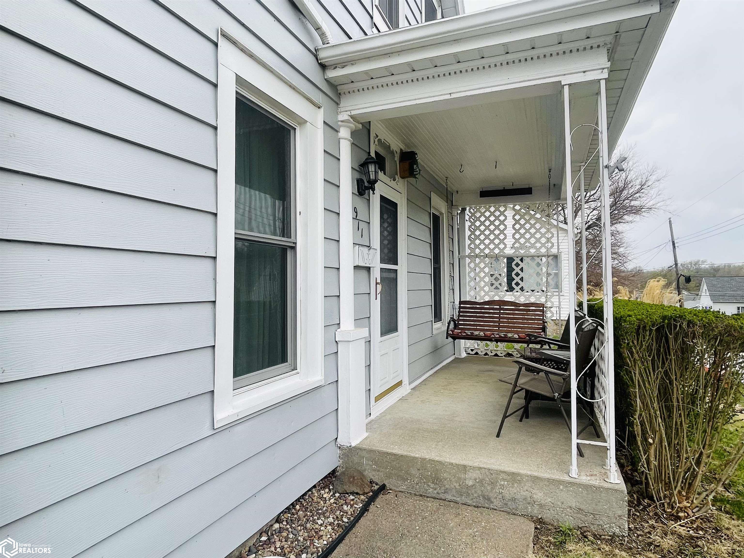 911 Linden Street, Burlington, Iowa image 23