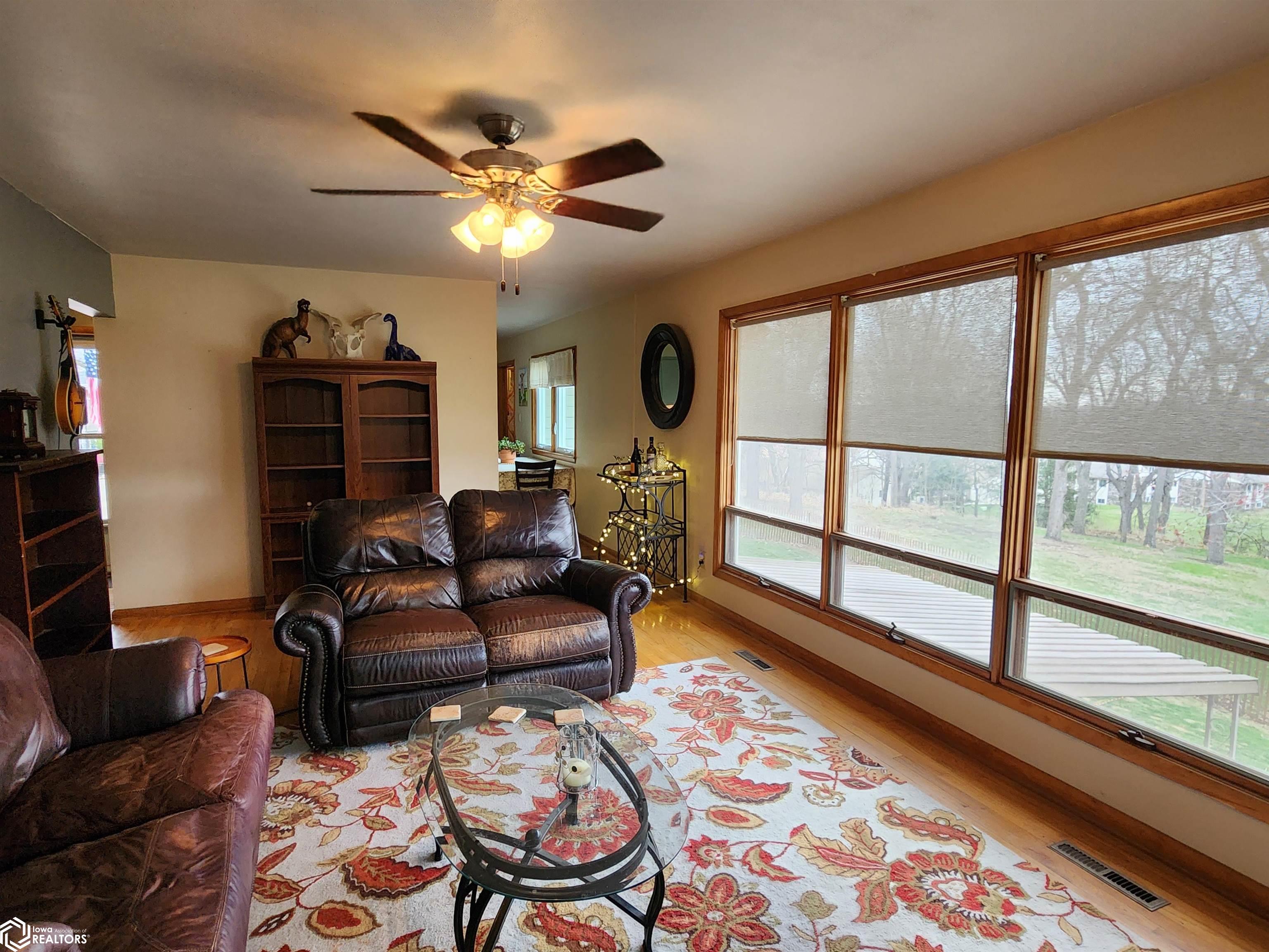 902 Plum Street, Atlantic, Iowa image 12