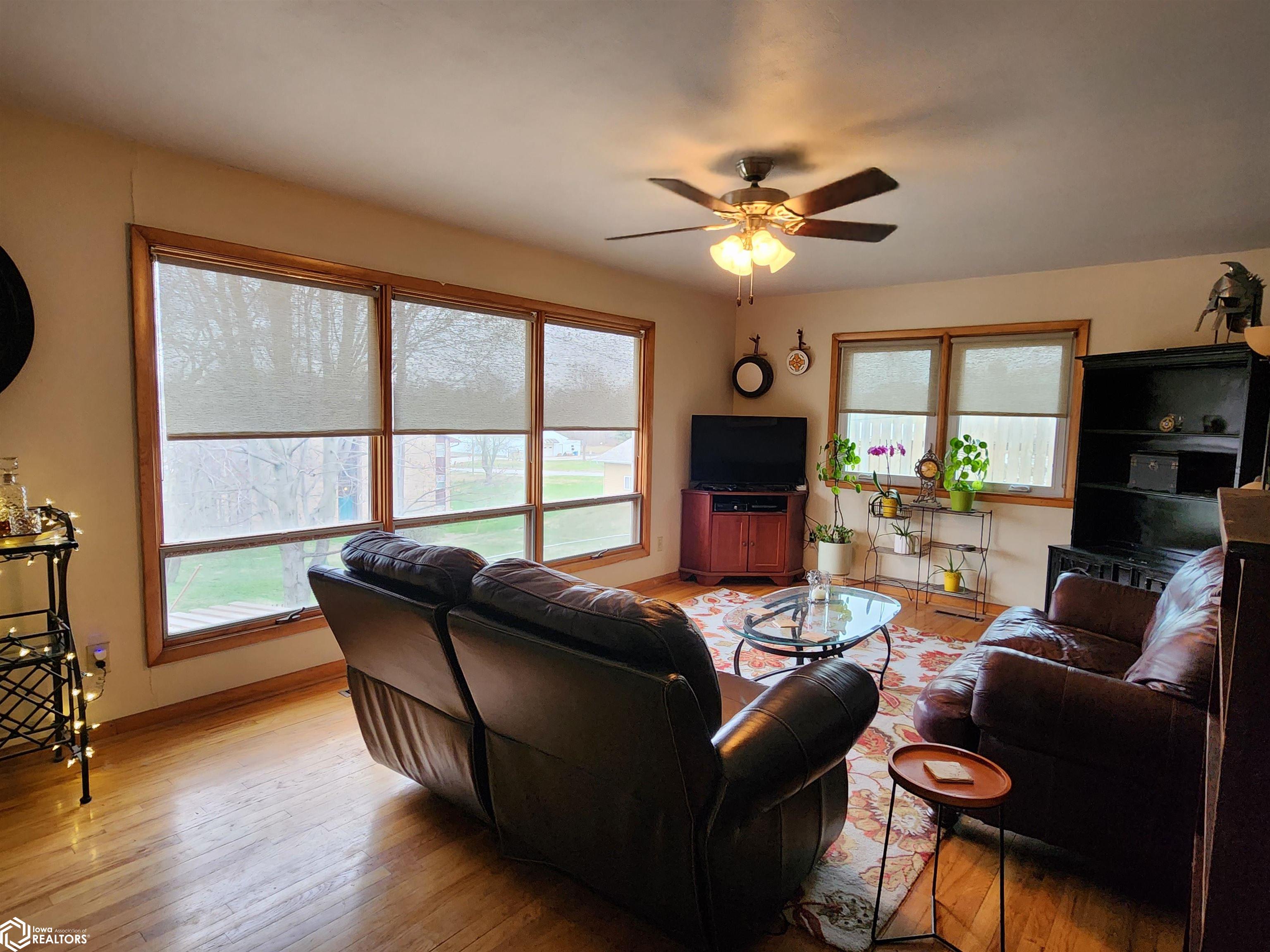 902 Plum Street, Atlantic, Iowa image 13