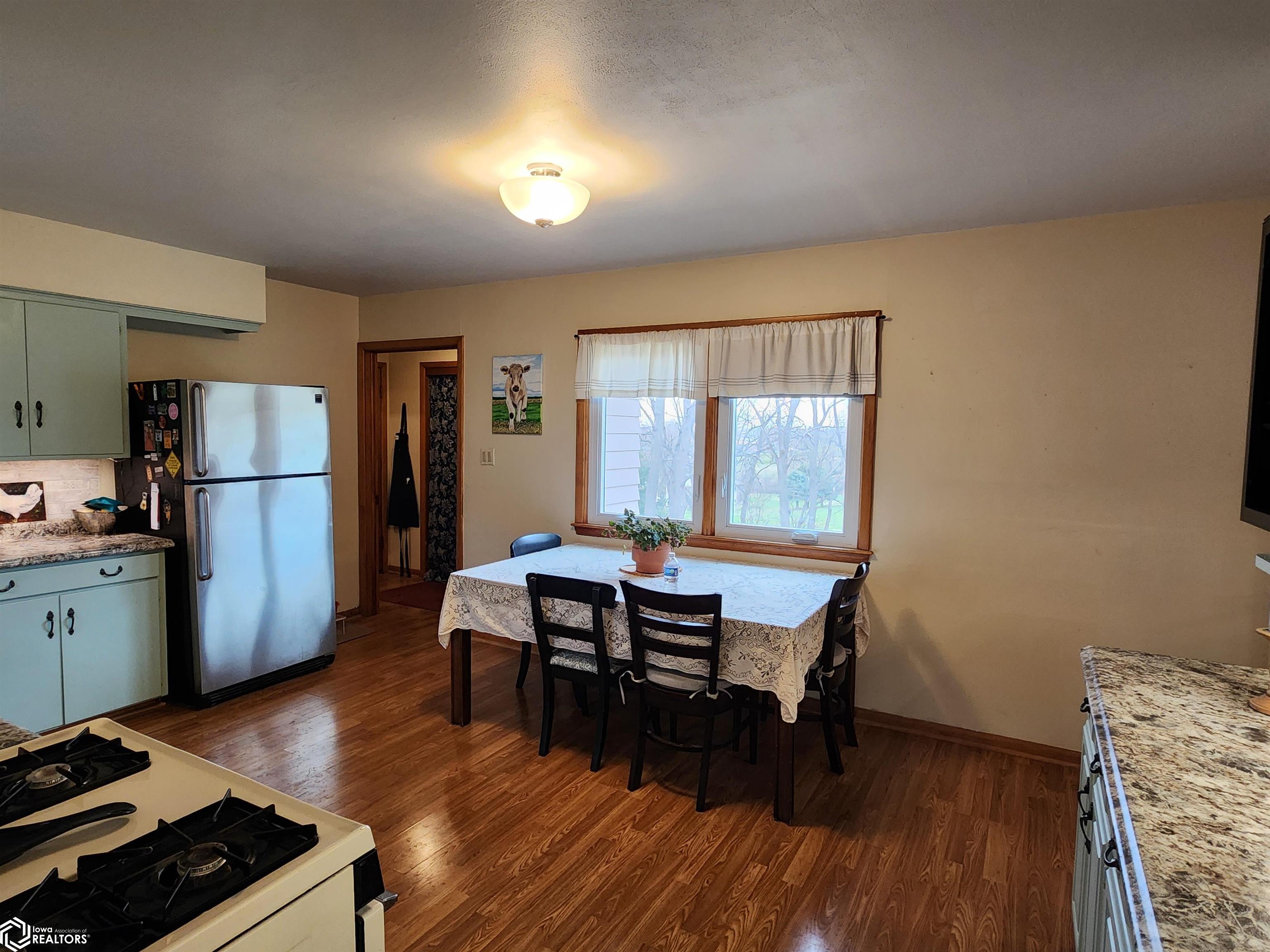 902 Plum Street, Atlantic, Iowa image 5