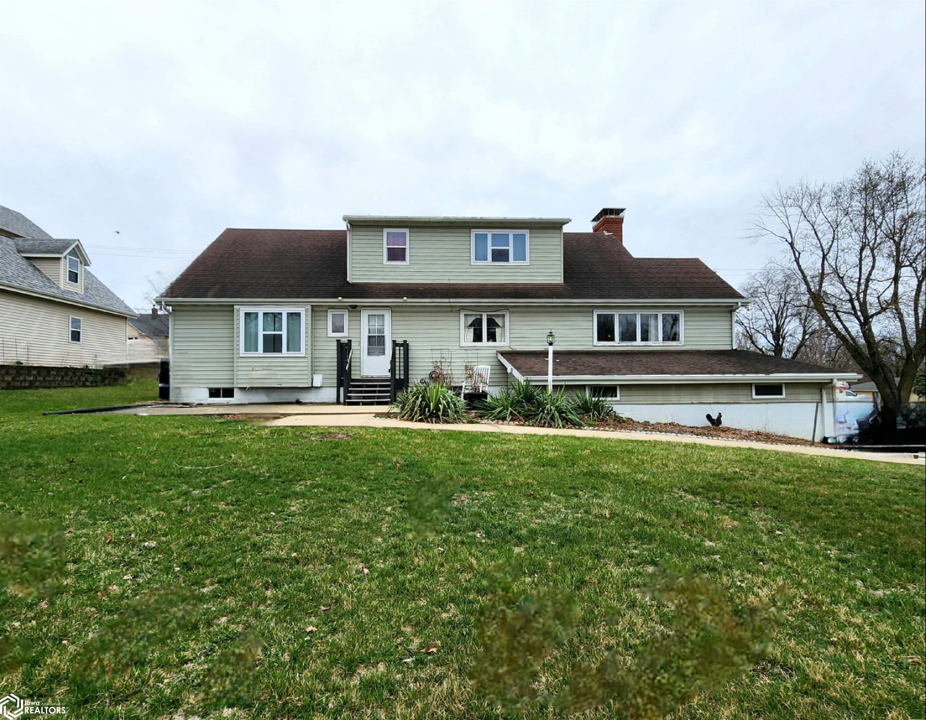 511 W Jefferson Street, Corydon, Iowa image 2