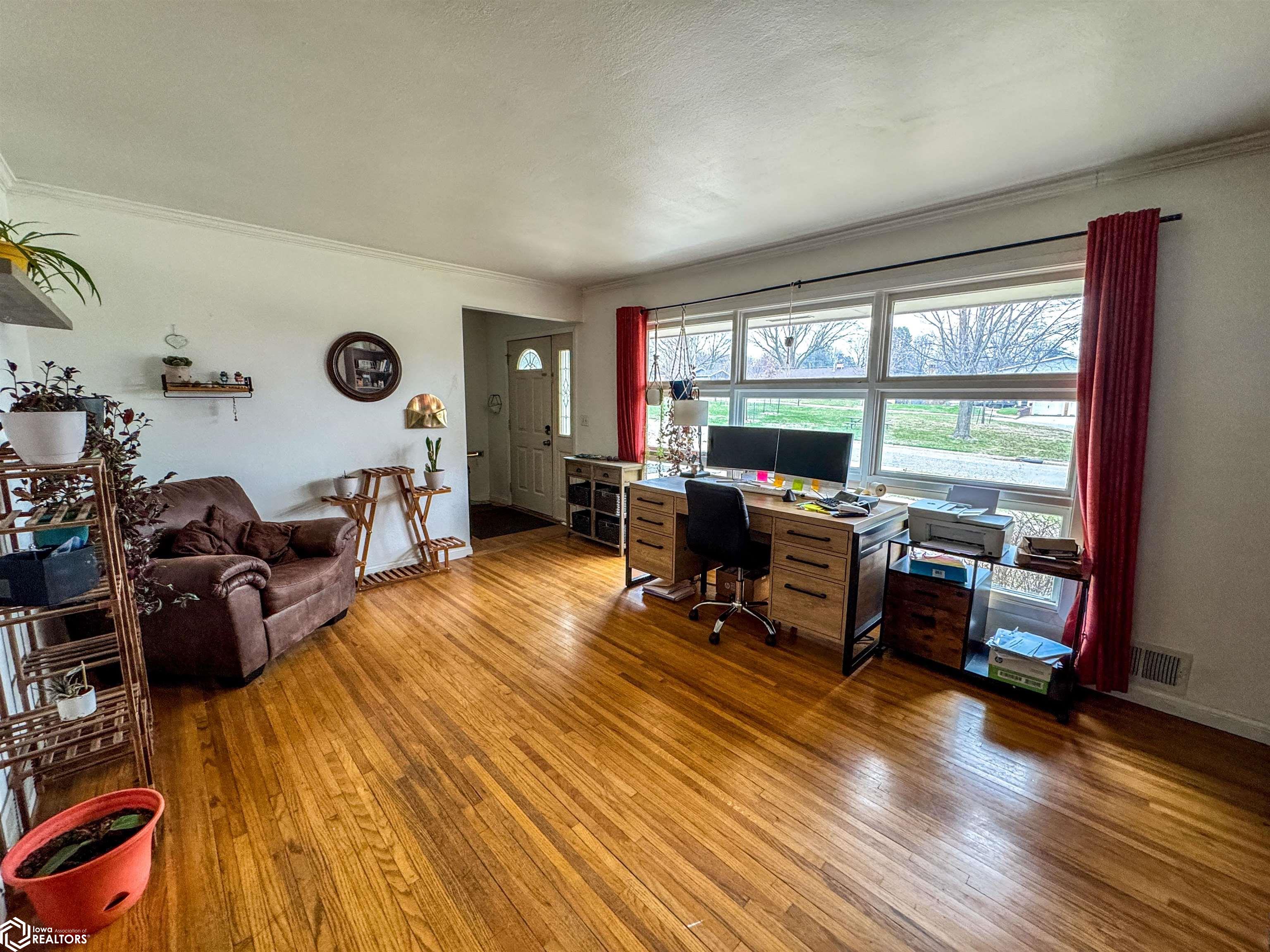 909 3rd Avenue, Hampton, Iowa image 14
