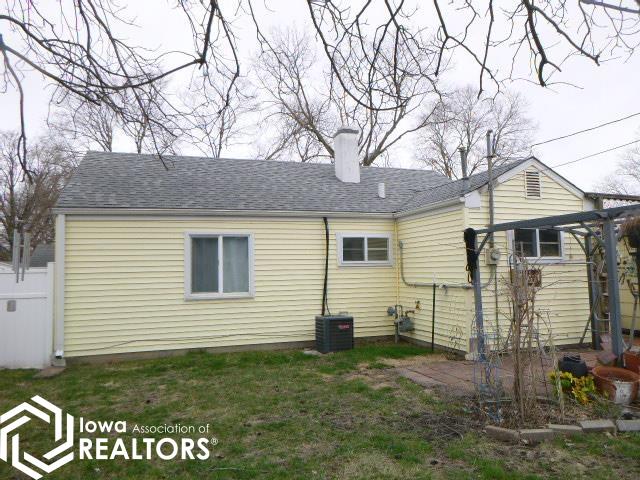 128 Indian Terrace, Burlington, Iowa image 2