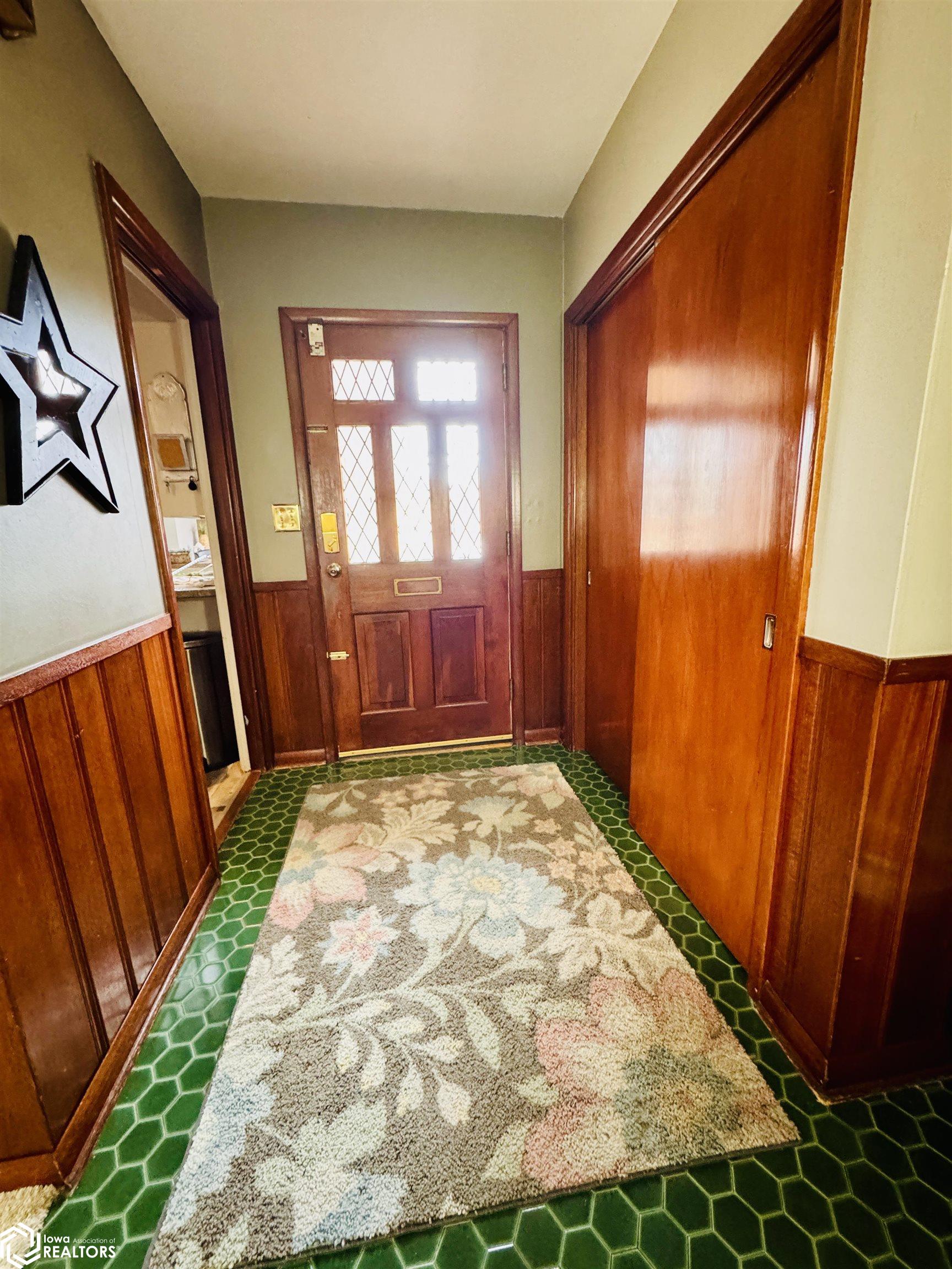 2126 Grand Ave., Keokuk, Iowa image 2