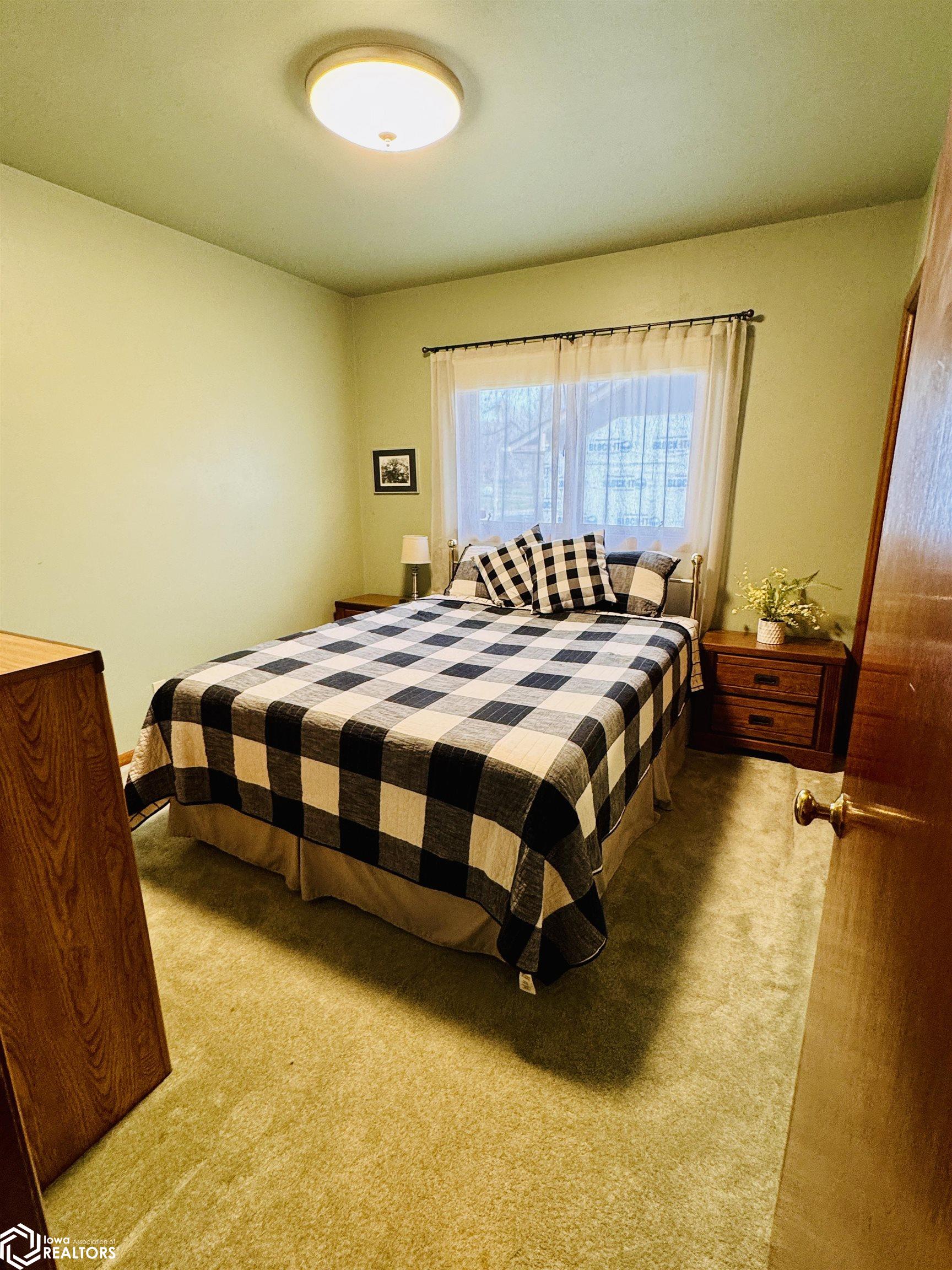2126 Grand Ave., Keokuk, Iowa image 23