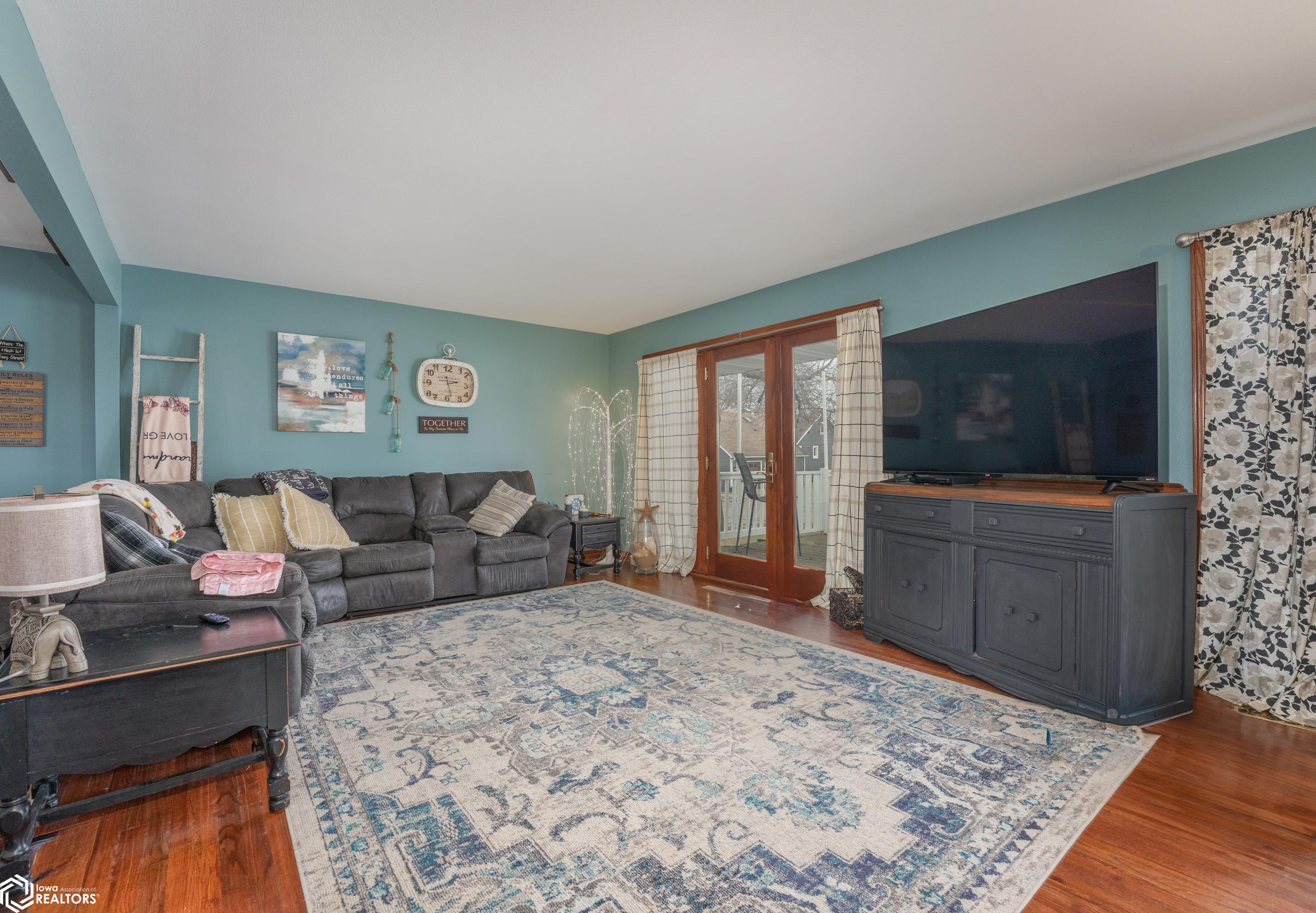 902 N Shore Drive, Clear Lake, Iowa image 12