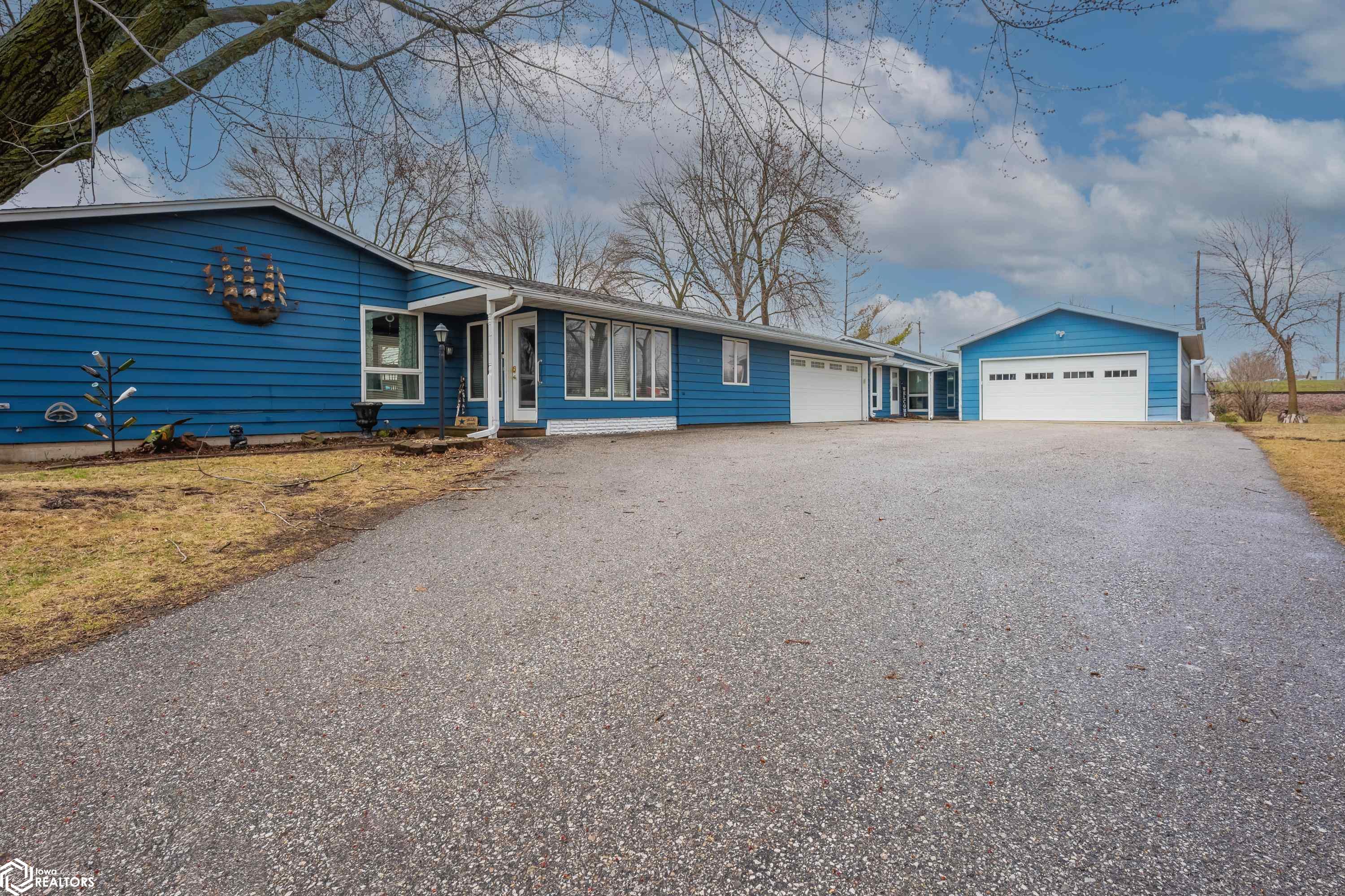 902 N Shore Drive, Clear Lake, Iowa image 6