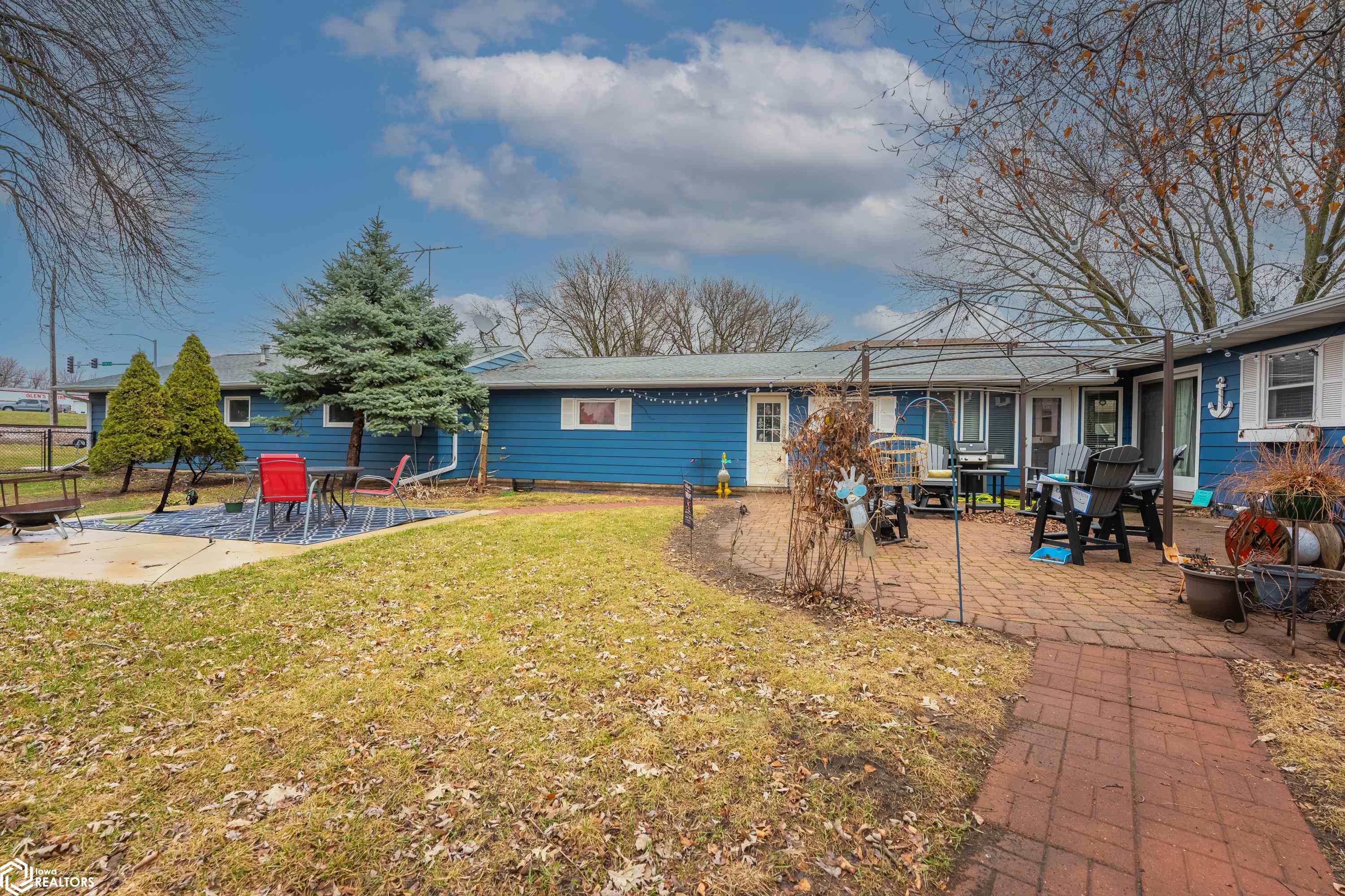 902 N Shore Drive, Clear Lake, Iowa image 9