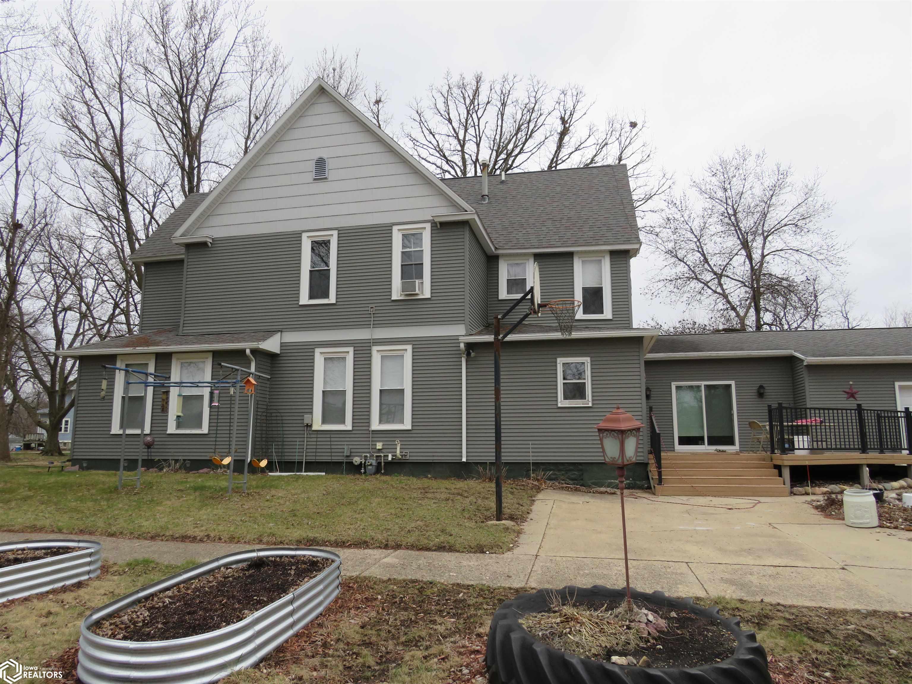 201 Locust Street, Rolfe, Iowa image 2