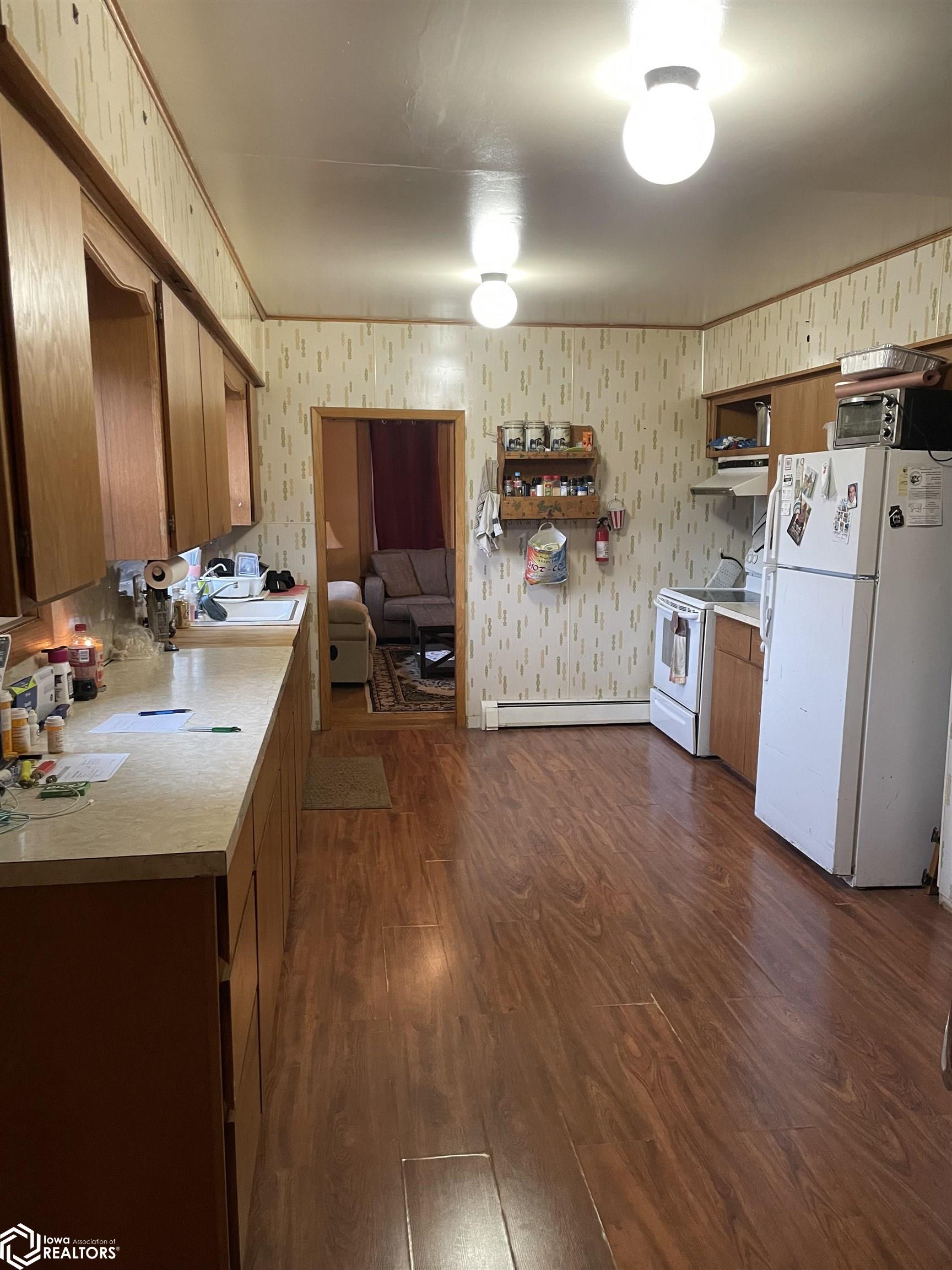 101 5th Street, Swea City, Iowa image 3