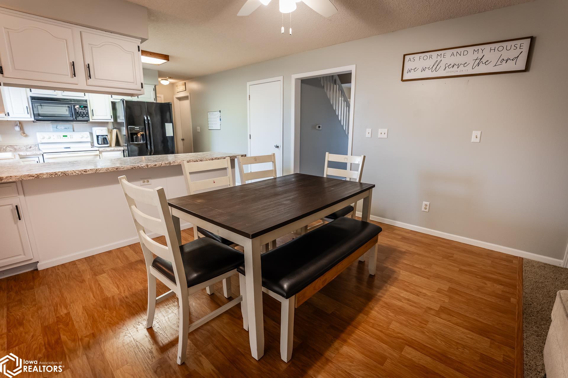 1309 Emerald Drive, Marshalltown, Iowa image 13