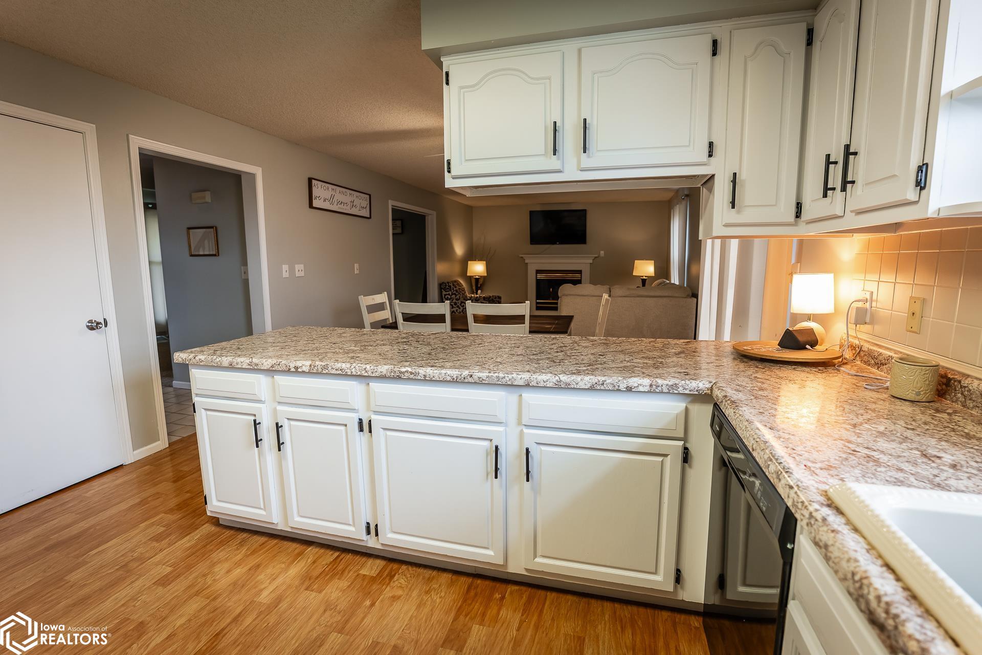 1309 Emerald Drive, Marshalltown, Iowa image 19