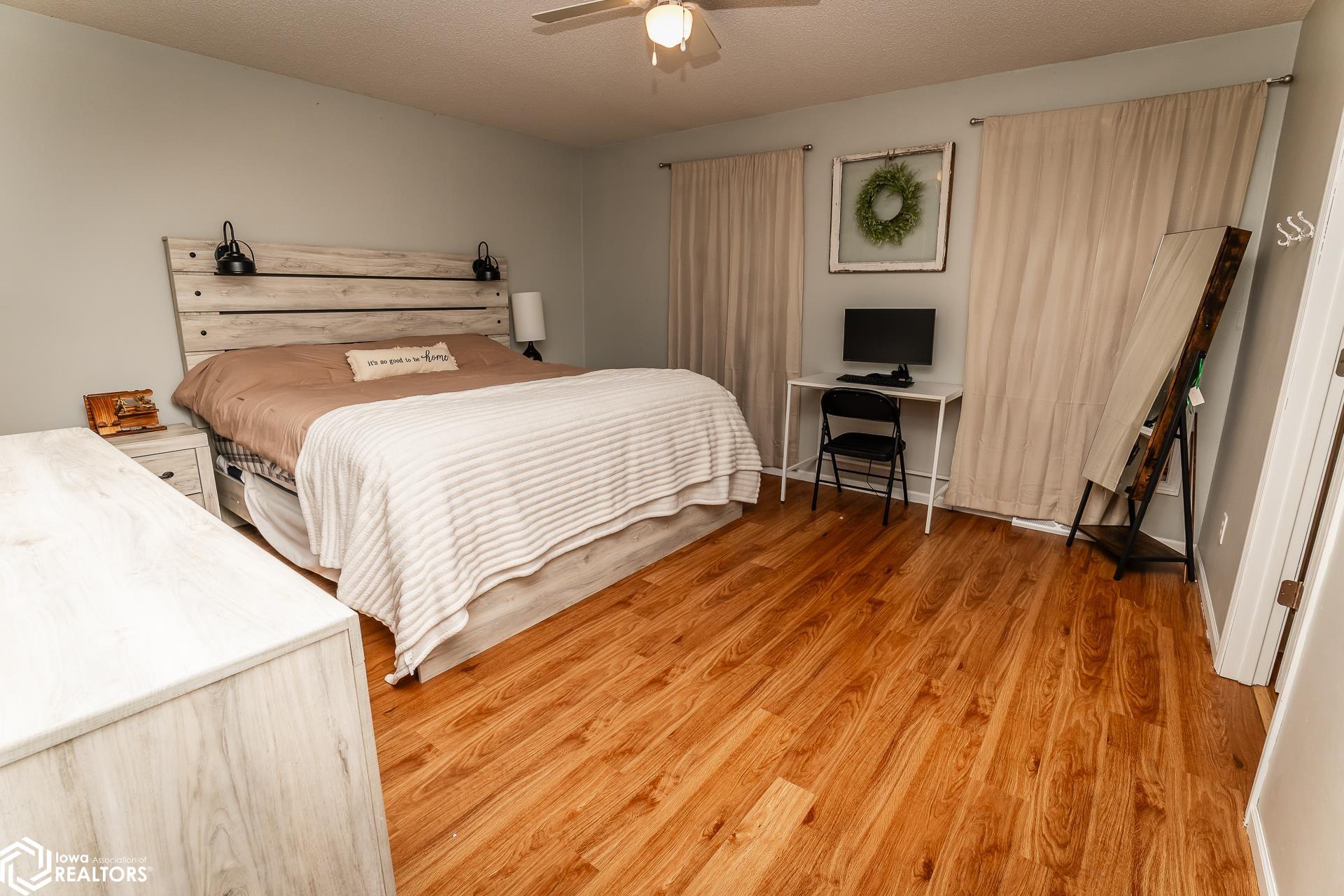 1309 Emerald Drive, Marshalltown, Iowa image 22