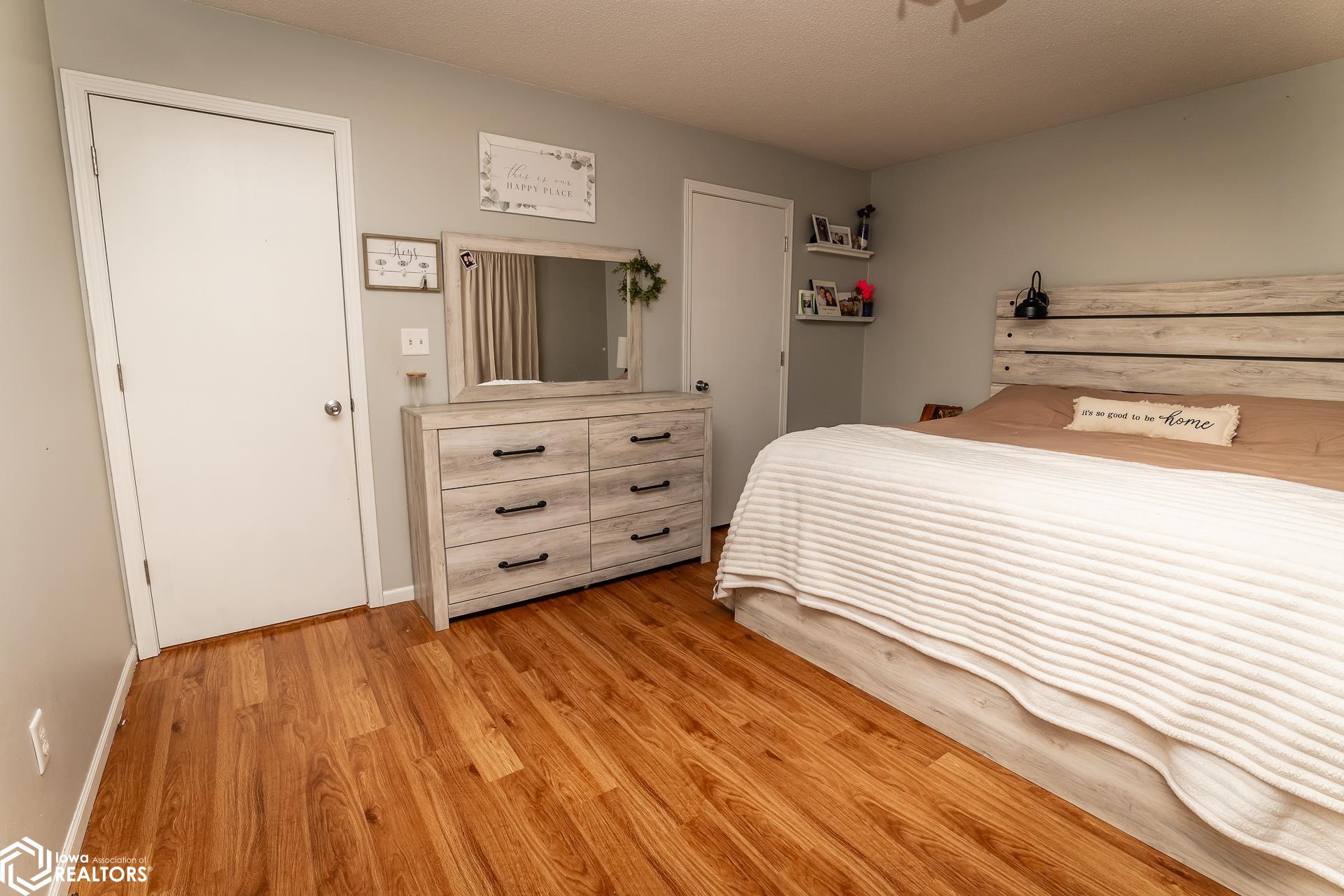 1309 Emerald Drive, Marshalltown, Iowa image 24