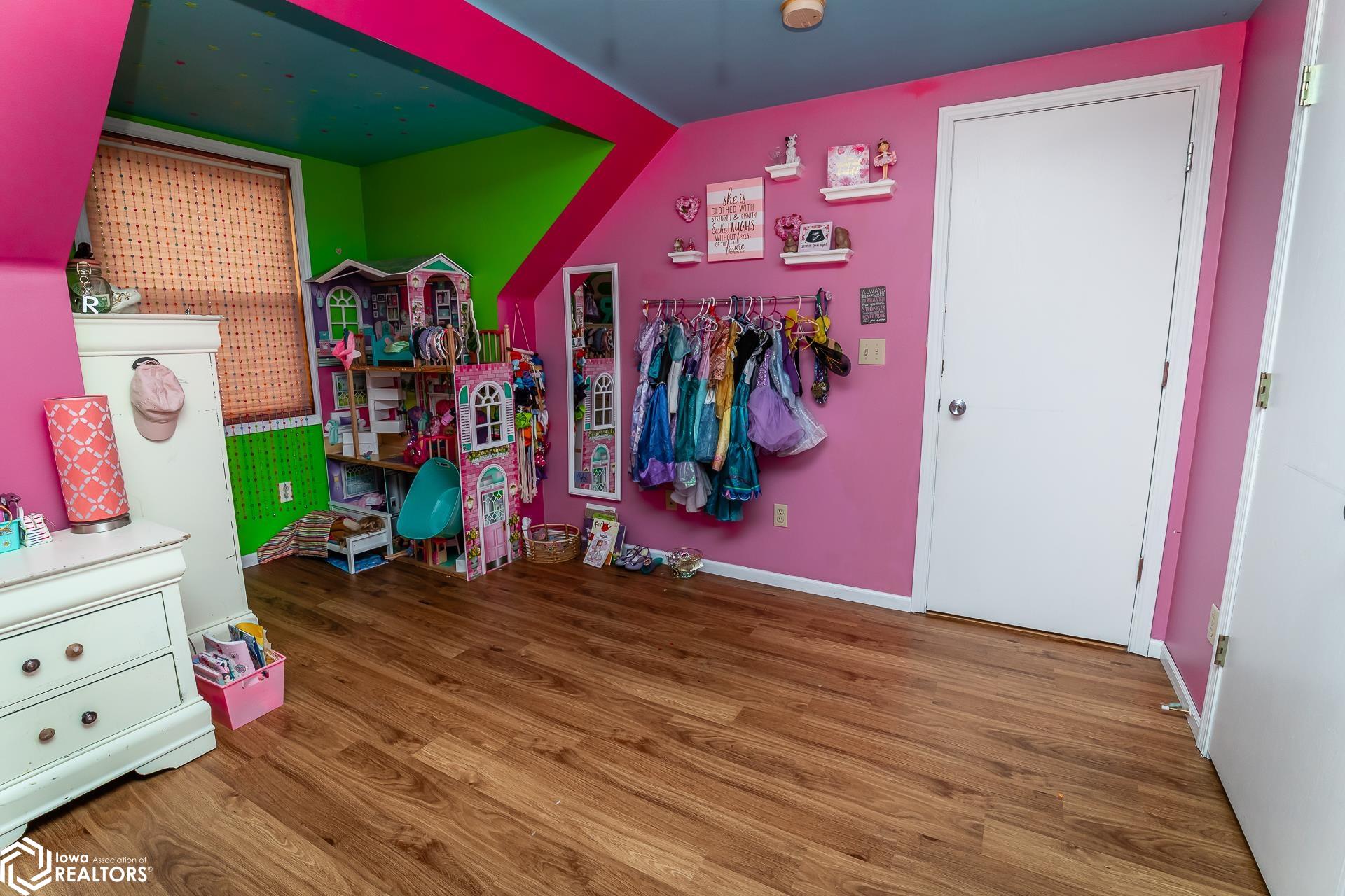 1309 Emerald Drive, Marshalltown, Iowa image 33