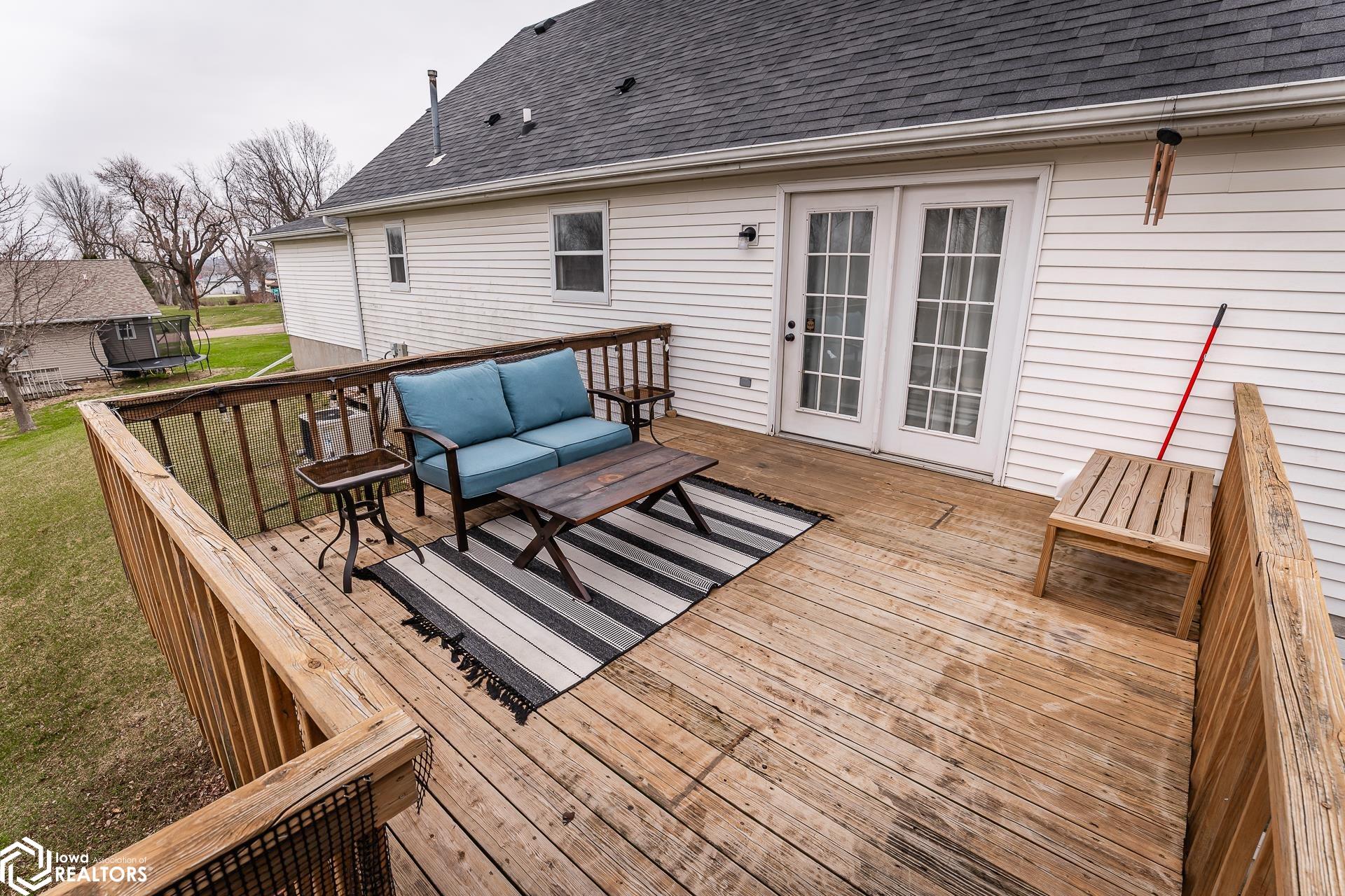 1309 Emerald Drive, Marshalltown, Iowa image 5