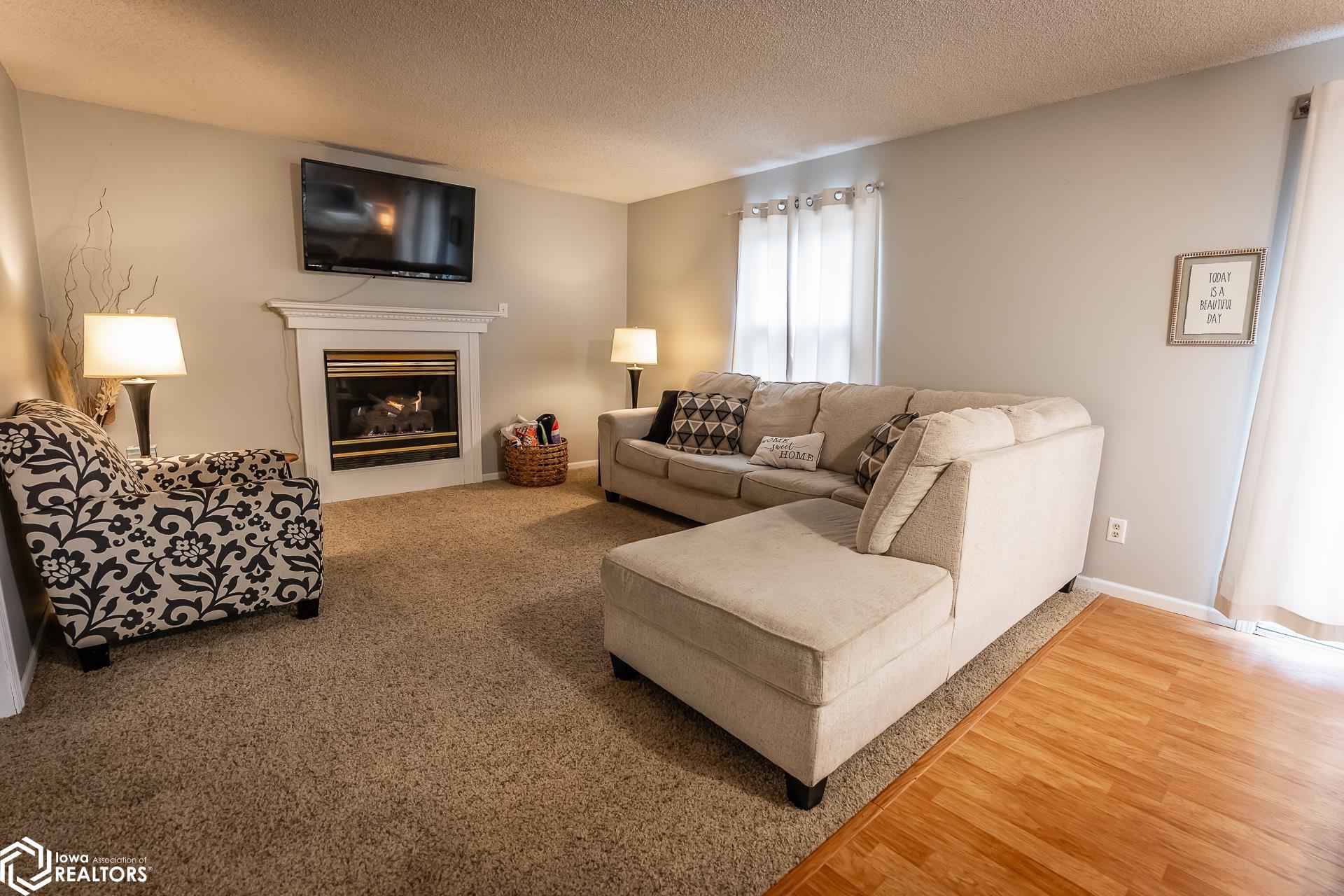 1309 Emerald Drive, Marshalltown, Iowa image 10