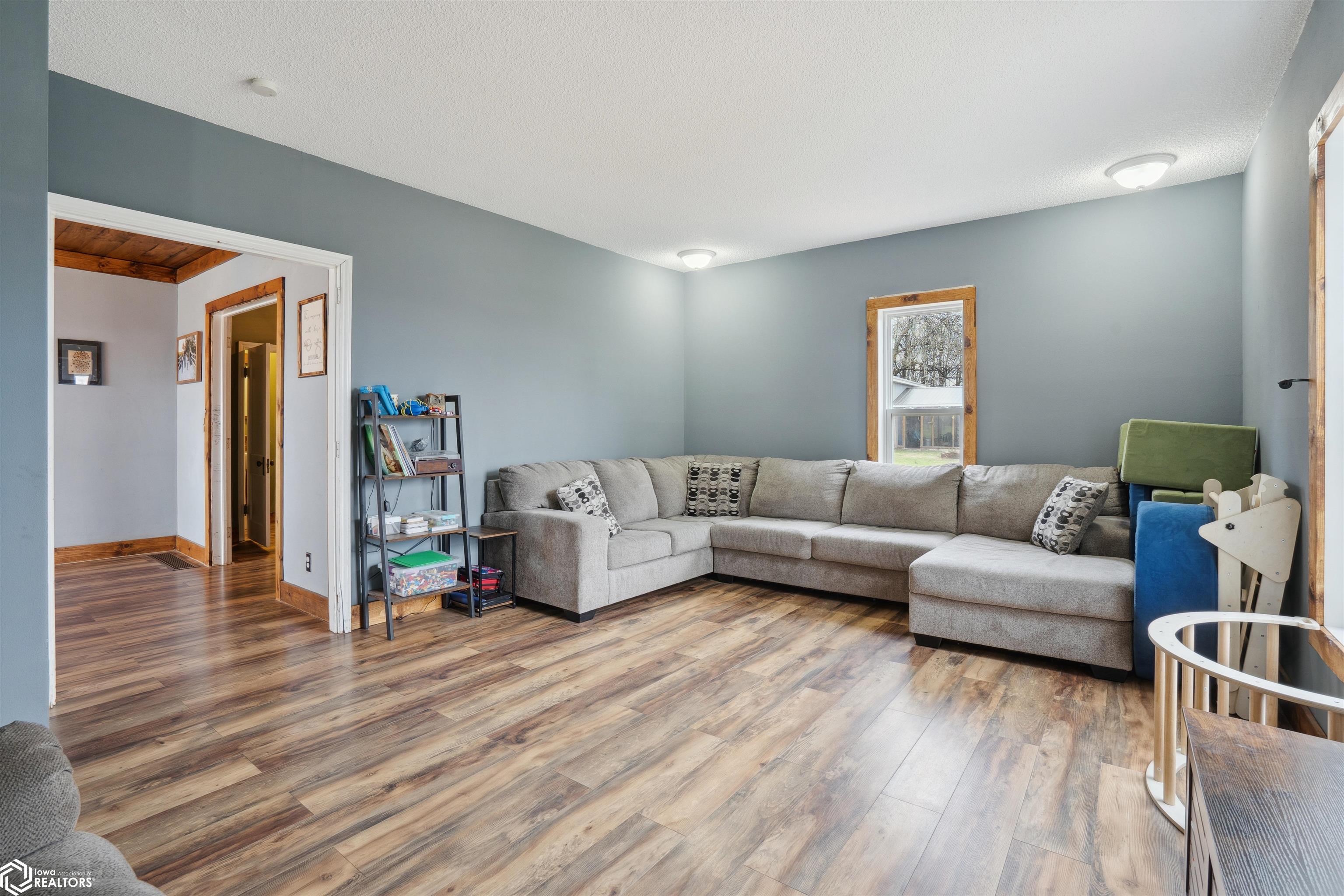 318 E Garfield Street, Zearing, Iowa image 10
