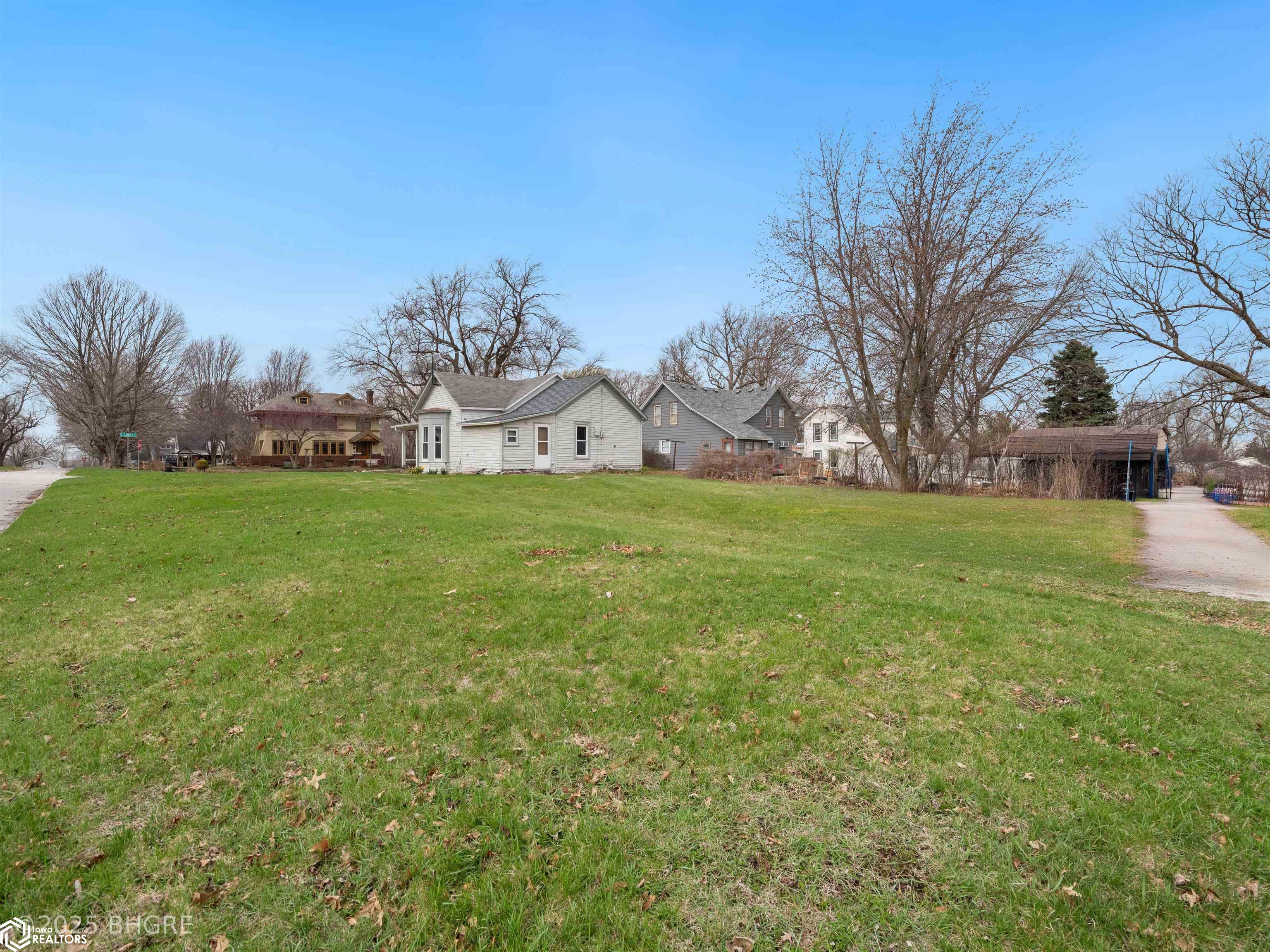 503 N Gaines Street, Stuart, Iowa image 27