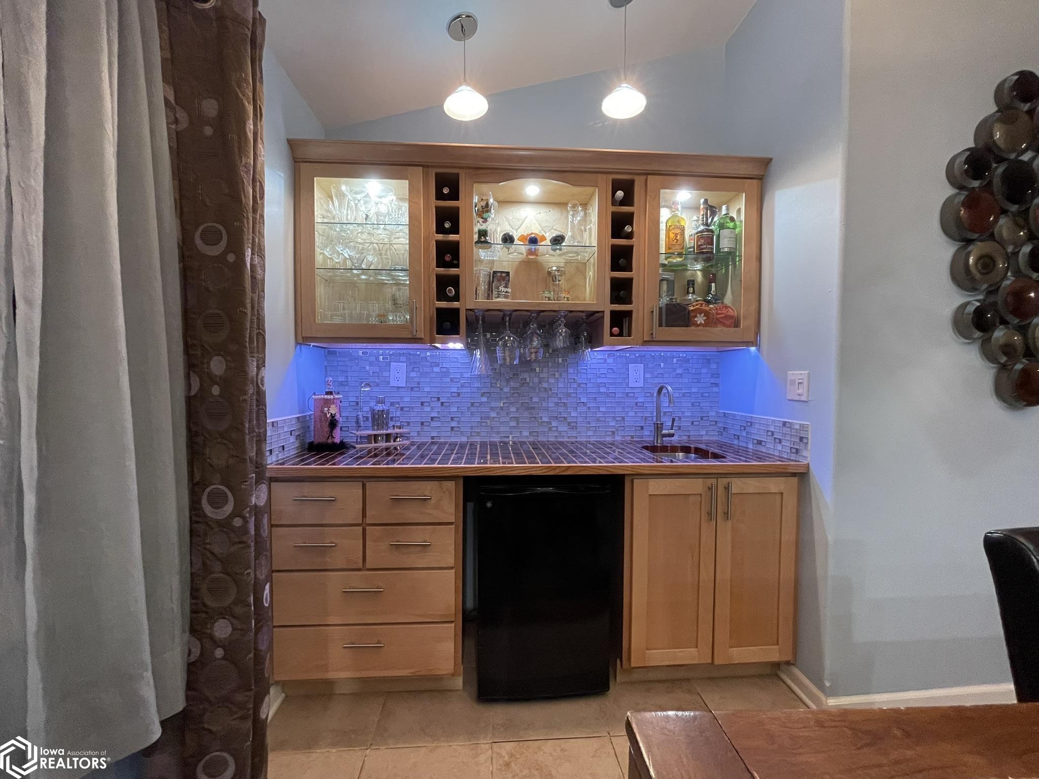 1604 Sunnyside Lane, Atlantic, Iowa image 22