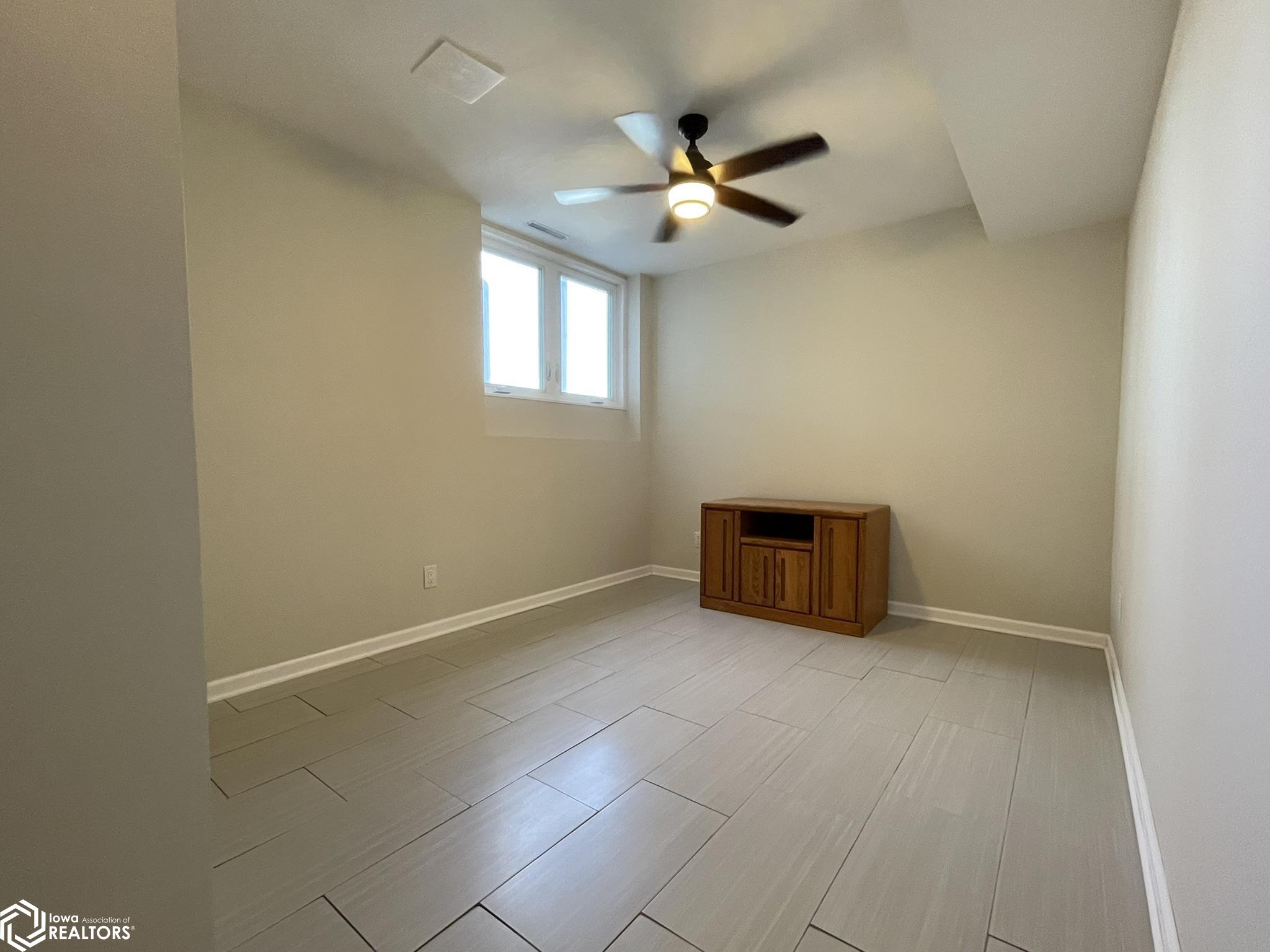1604 Sunnyside Lane, Atlantic, Iowa image 41