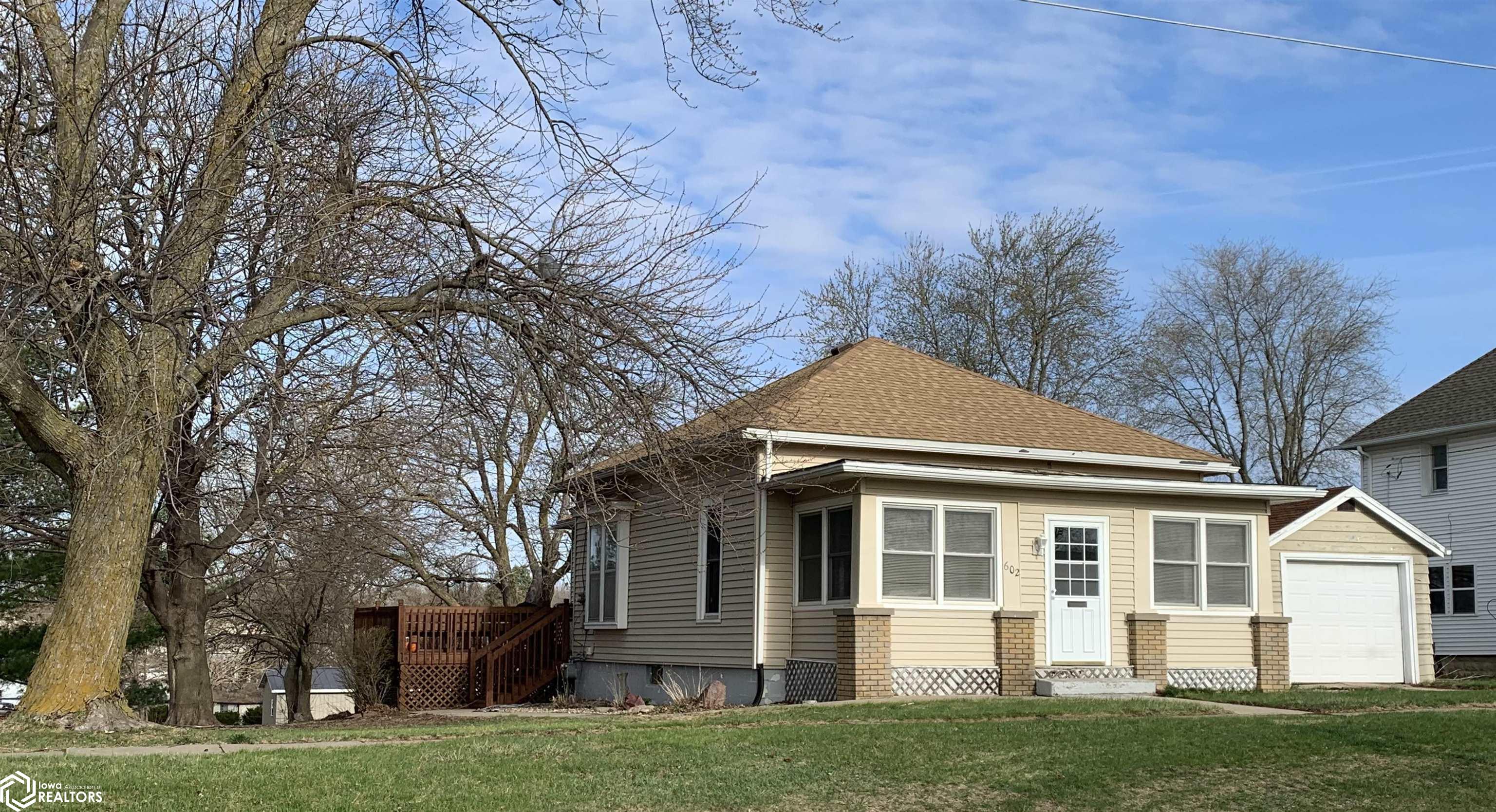 602 Wyoming Avenue, Creston, Iowa image 1
