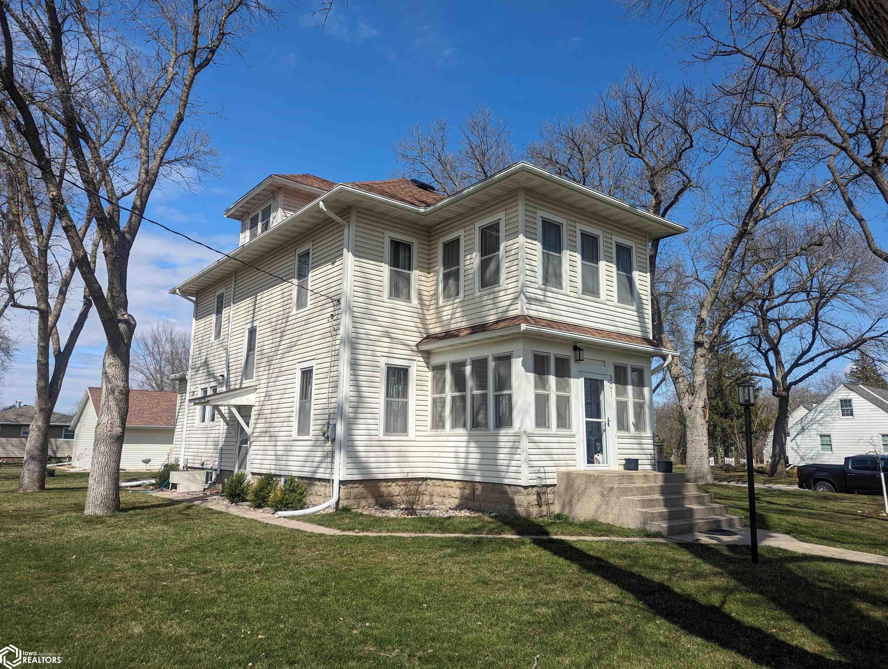 301 5th Ave N, Humboldt, Iowa image 3