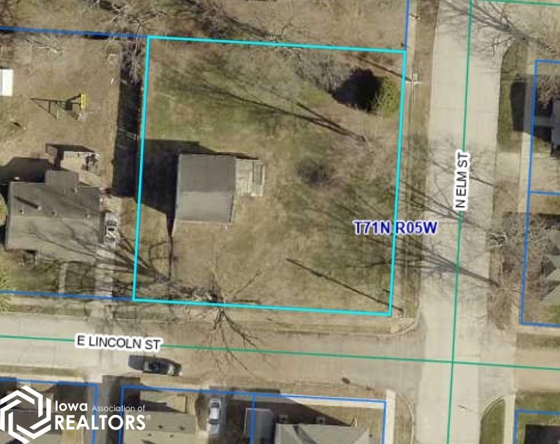 301 N Elm Street, New London, Iowa image 4